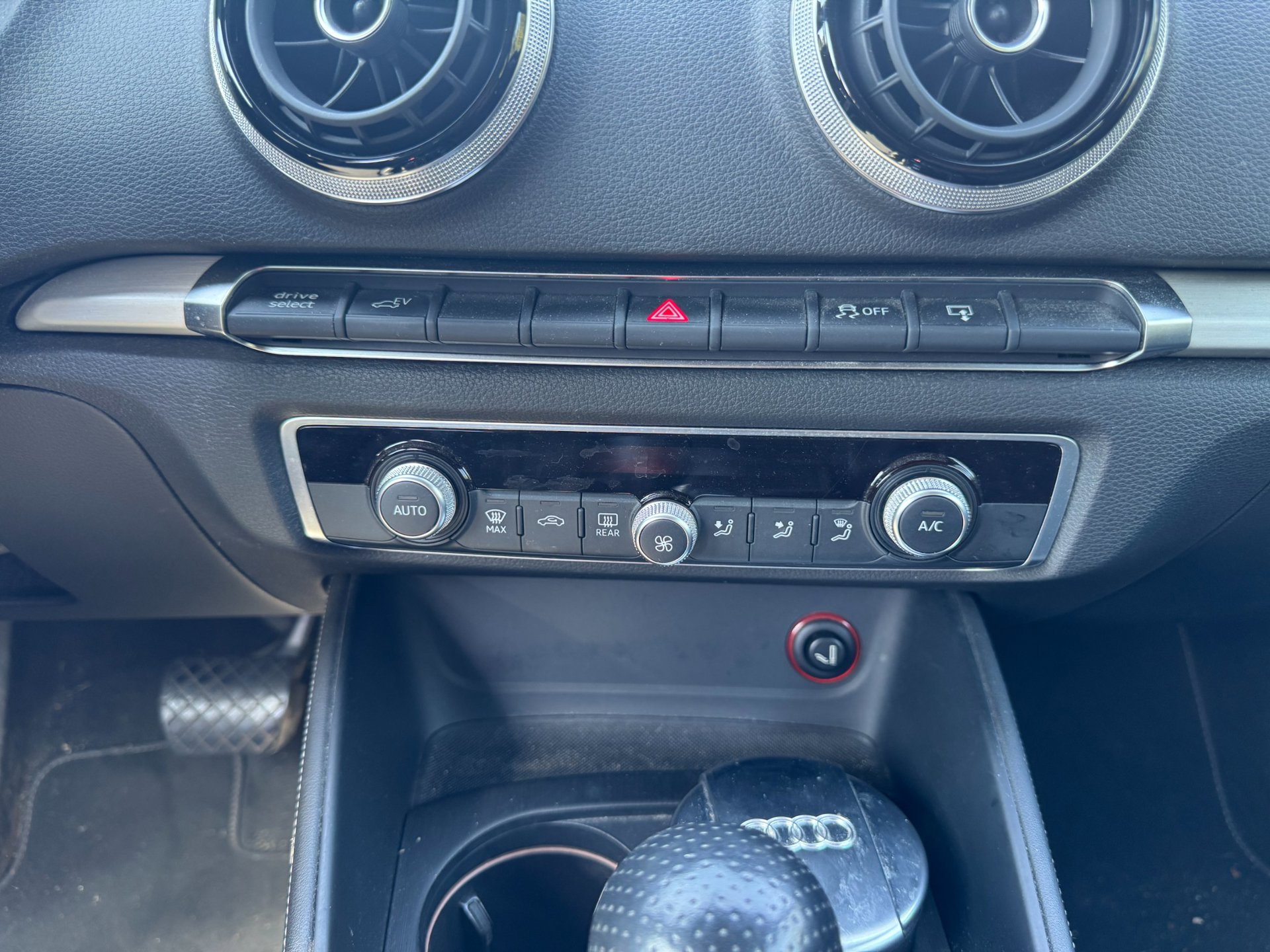Foto van Audi A3 Sportback E-tron