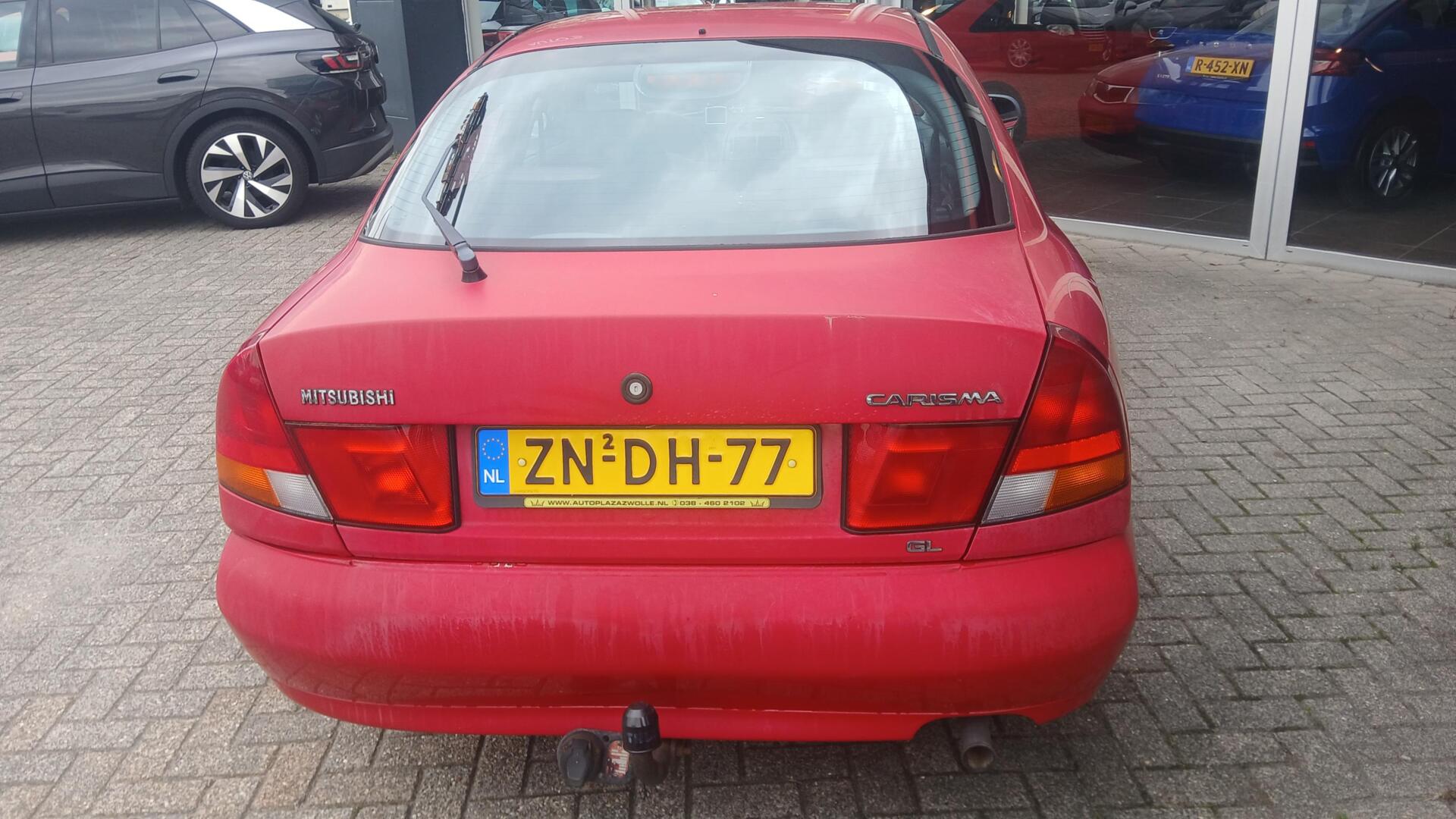 Foto van Mitsubishi Carisma