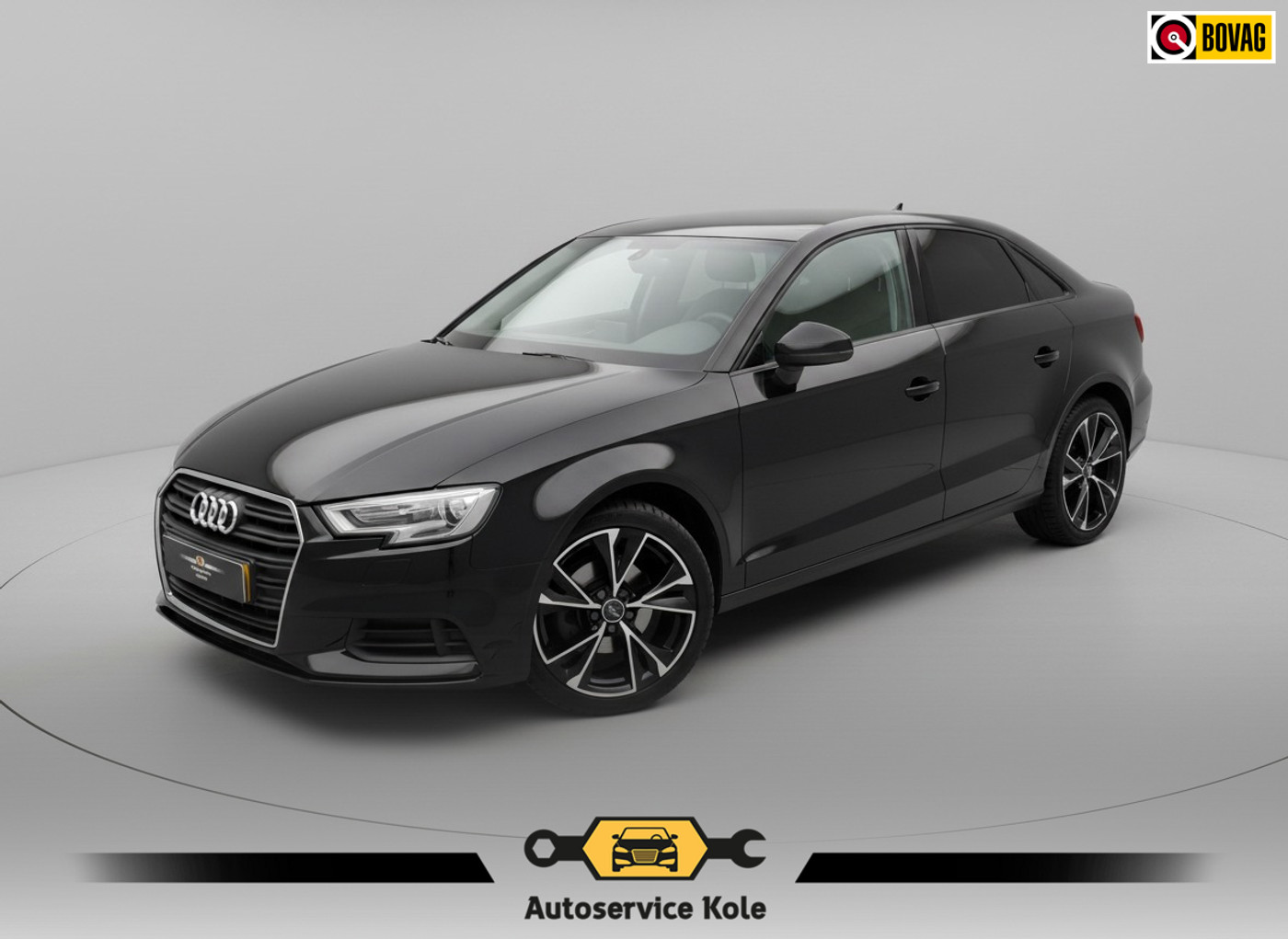 Audi A3 Limousine 30 TFSI Pro Line * Navigatie * Cruise Control * Parkeersensoren * 2020 - voorkant