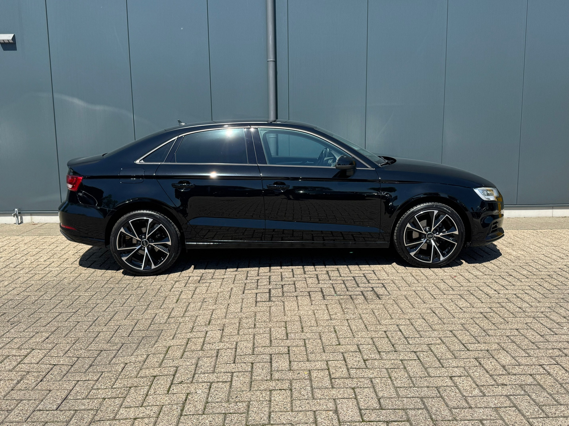 Foto van Audi A3 Limousine