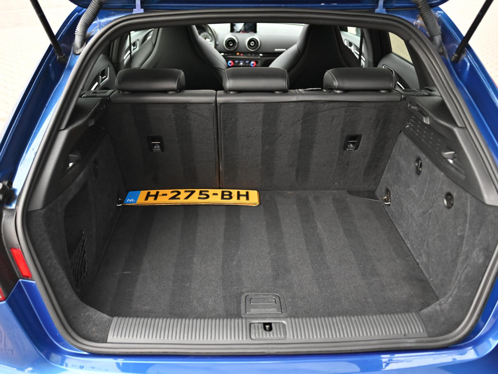 Foto van Audi S3 Sportback
