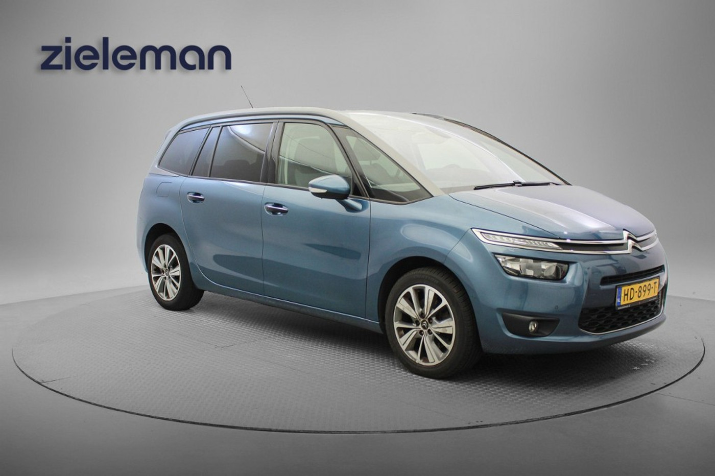 Citroen C4 Picasso 1.6  Intensive 7 Persoons Automaat - Navi, Cruise, Camera, Trekhaak 2015 - voorkant