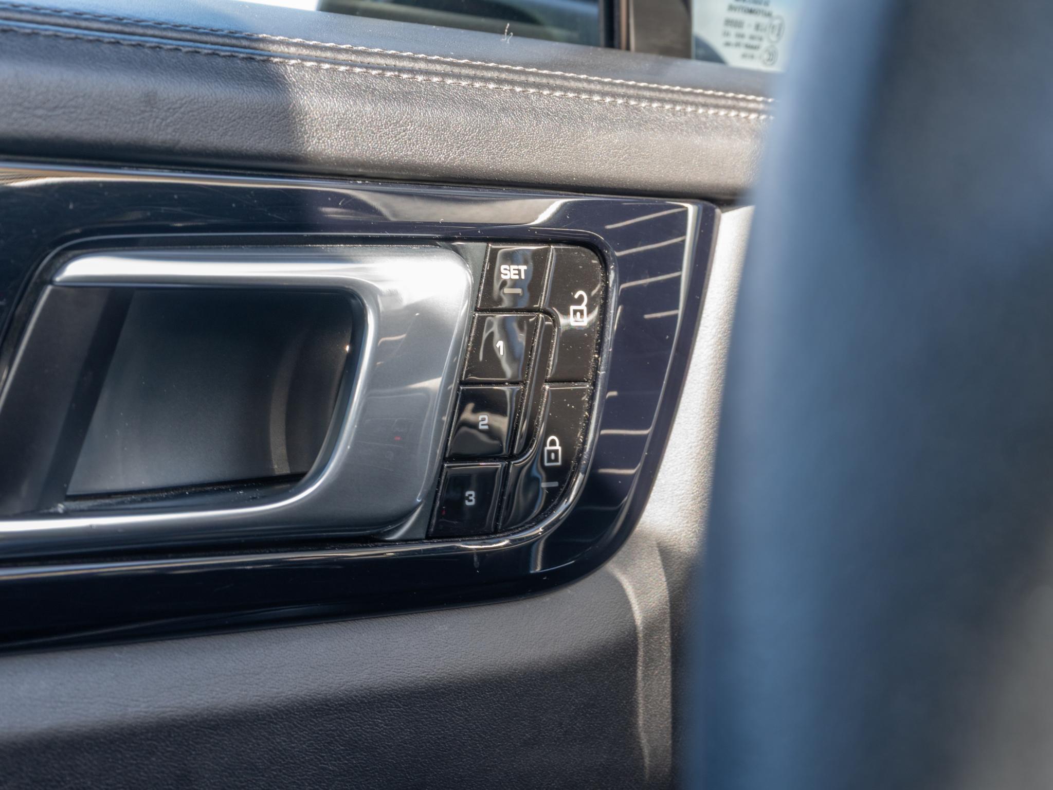 Foto van Porsche Cayenne E-hybrid