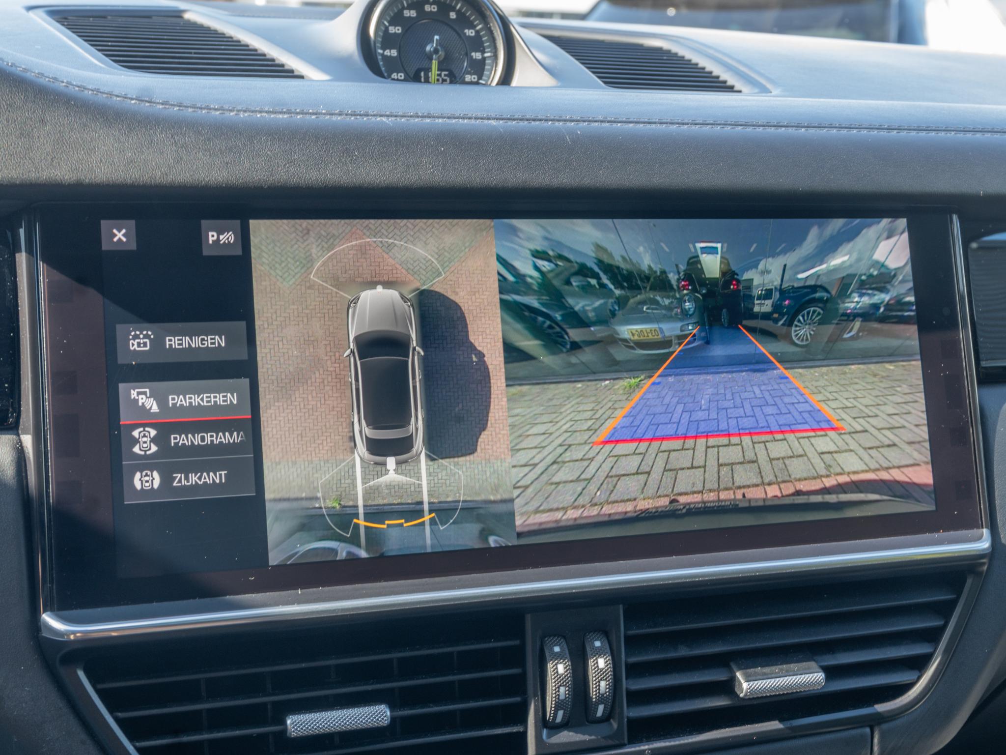 Foto van Porsche Cayenne E-hybrid