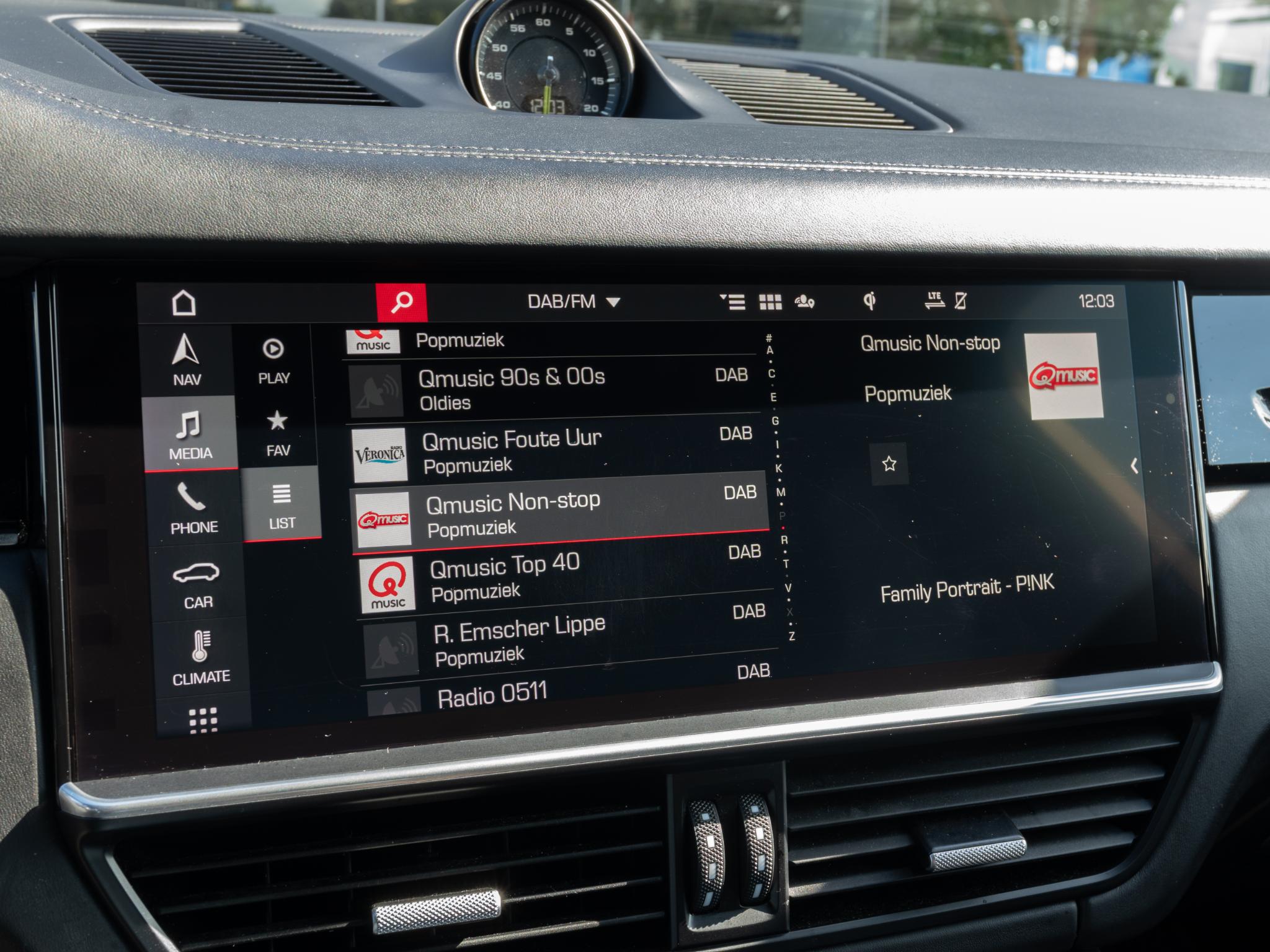 Foto van Porsche Cayenne E-hybrid