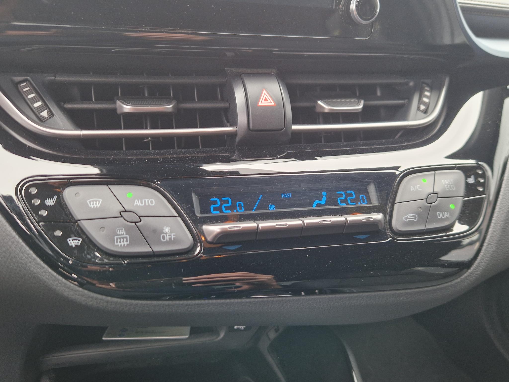 Foto van Toyota Toyota C-hr