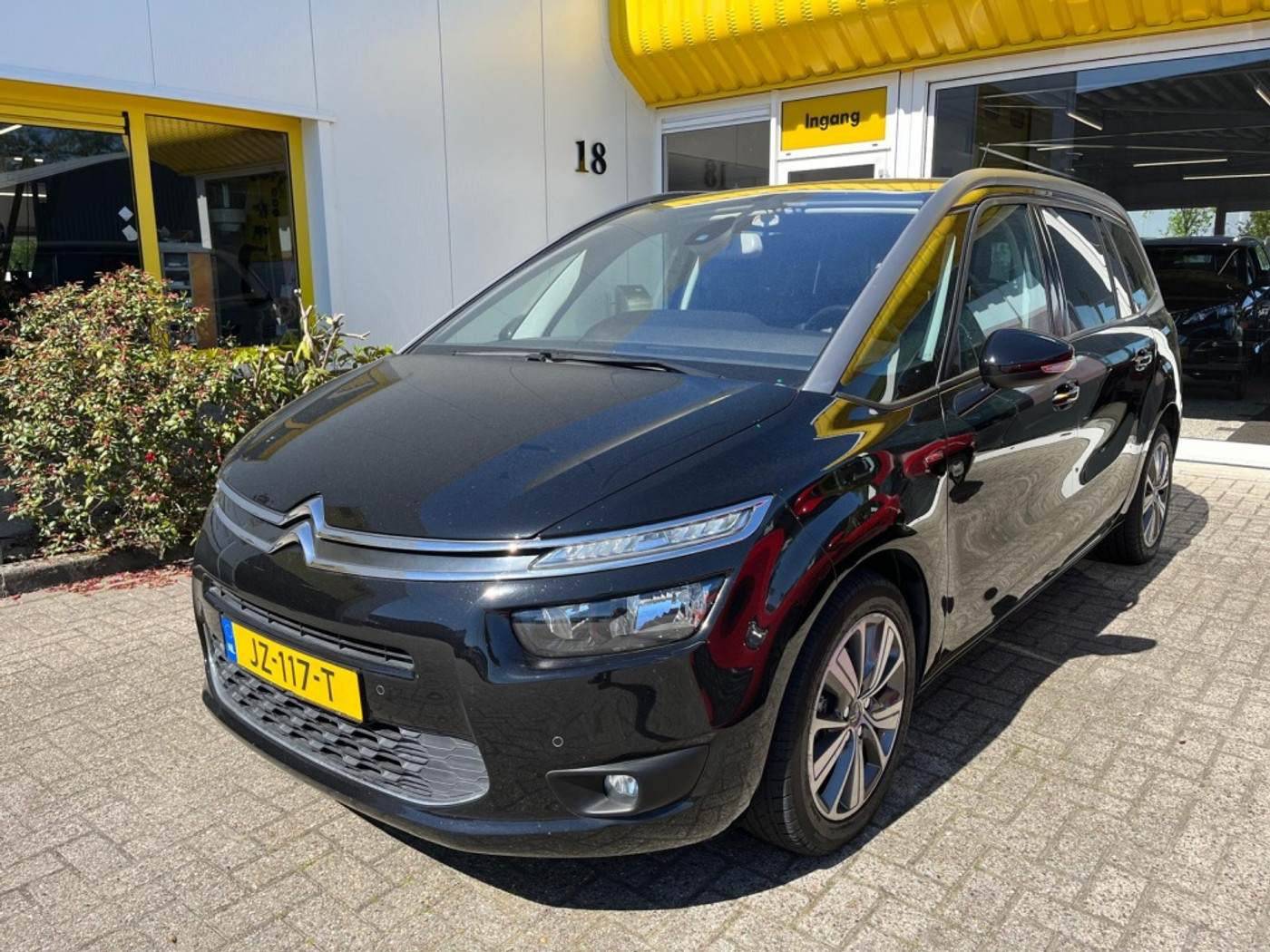 Citroen C4 Picasso 1.2 PureT. Exclusive 7 Persoons Leer Camera 2016 - voorkant