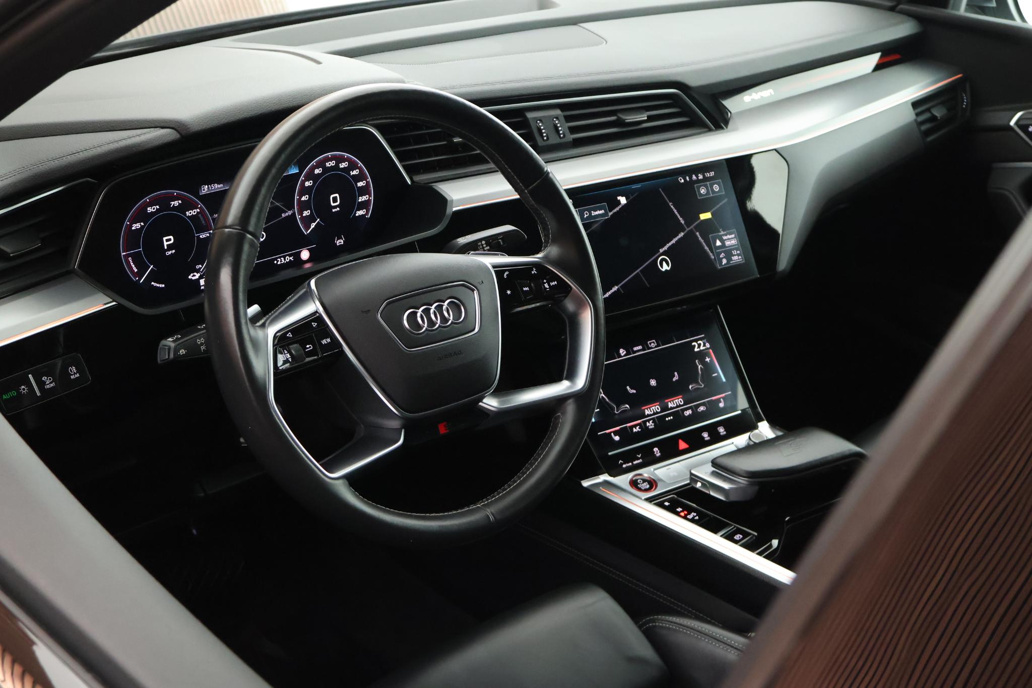 Foto van Audi E-tron S Sportback
