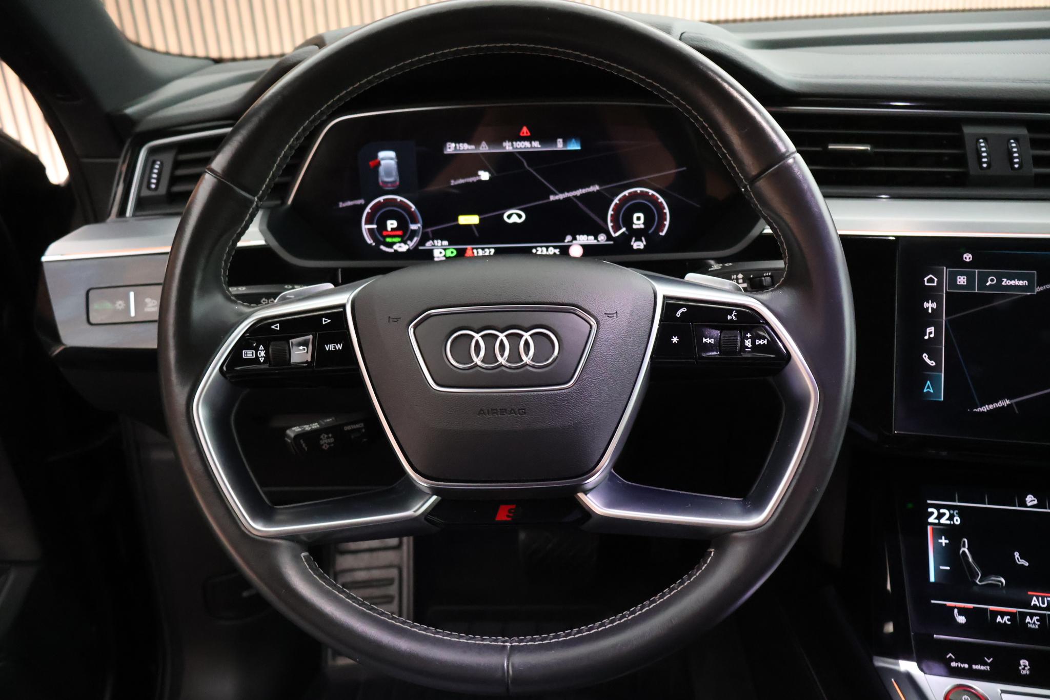 Foto van Audi E-tron S Sportback