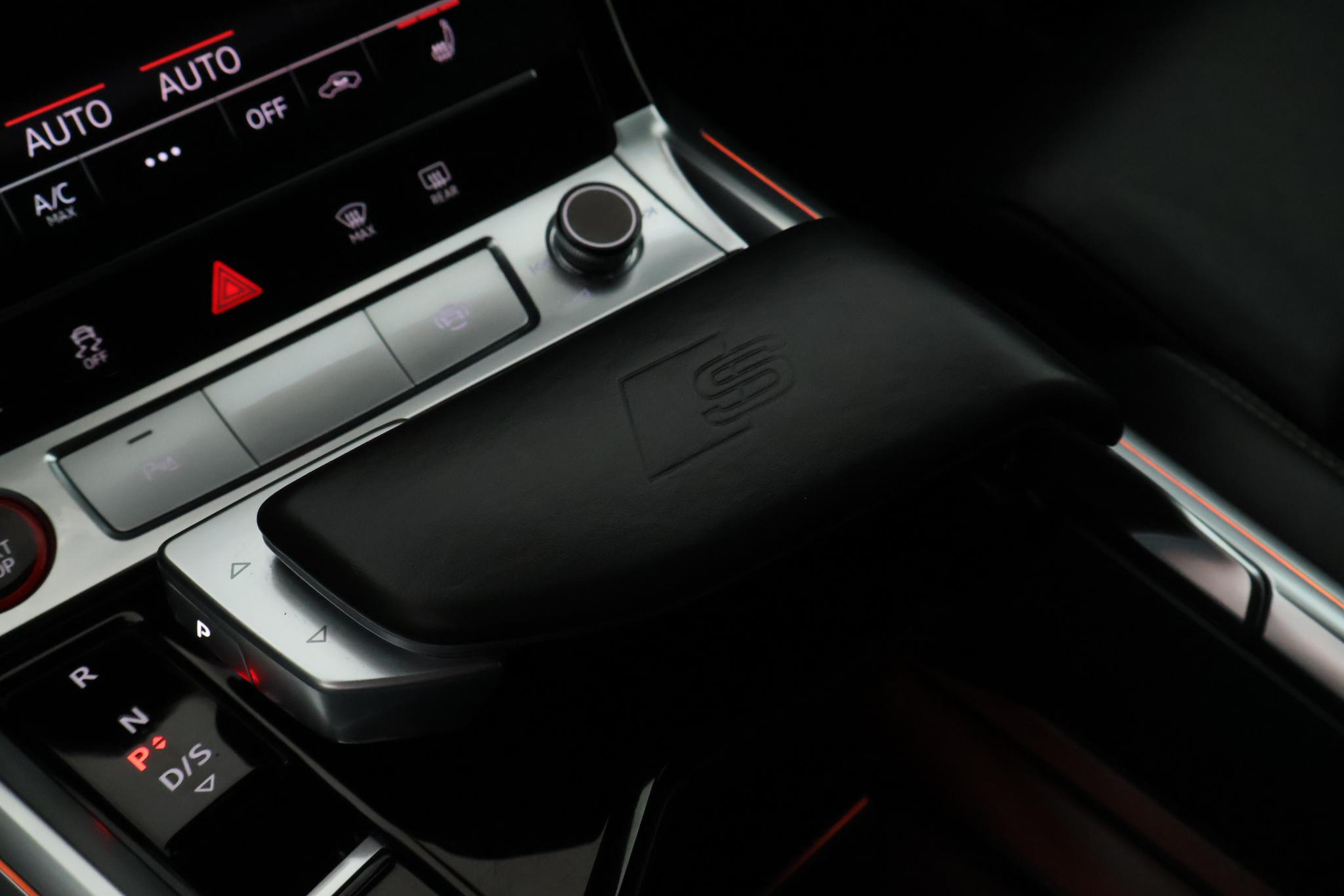 Foto van Audi E-tron S Sportback