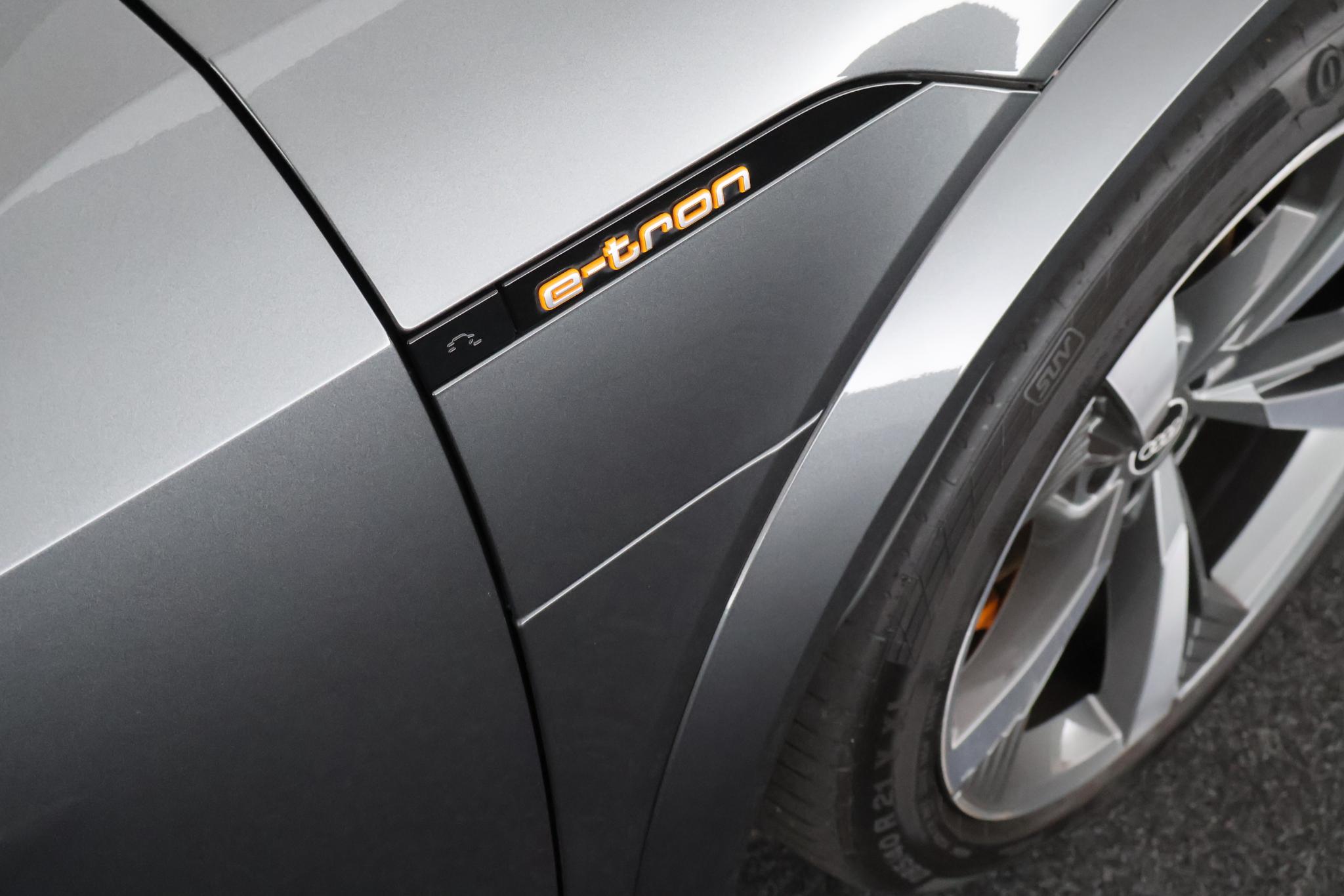 Foto van Audi E-tron S Sportback