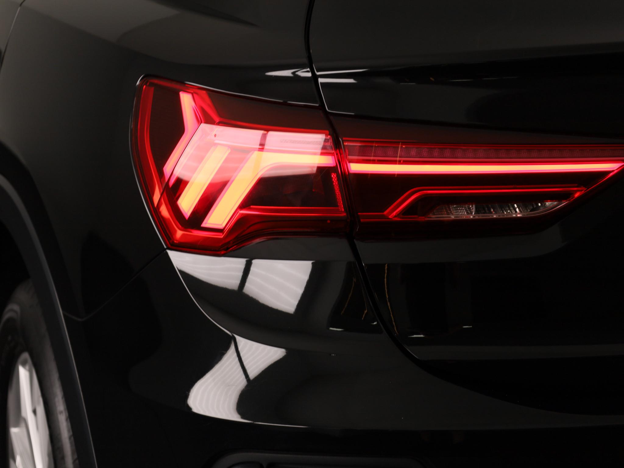 Foto van Audi Q3 Sportback E-tron