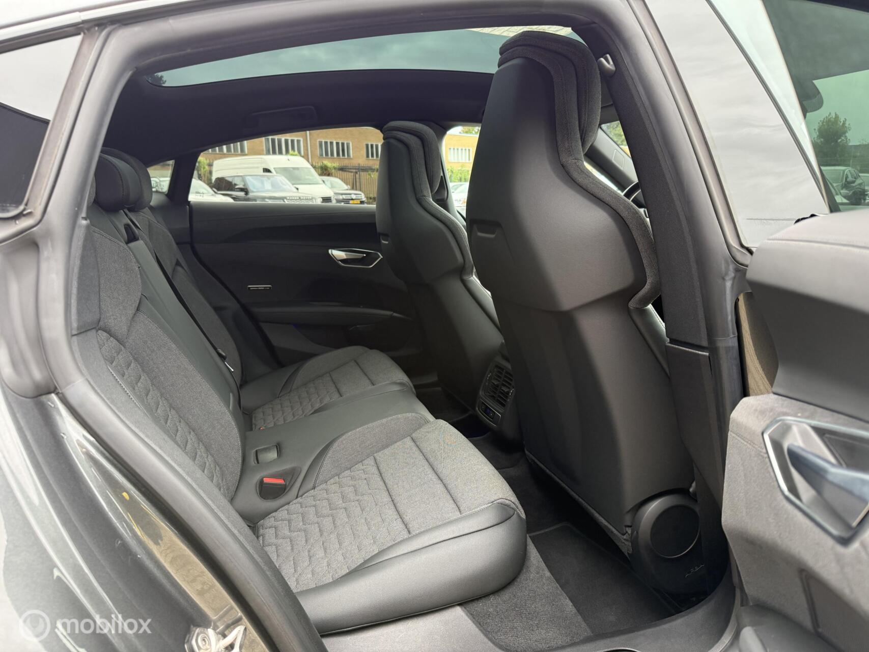 Foto van Audi E-tron GT