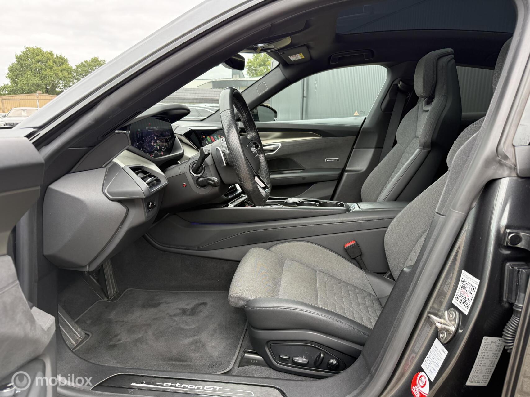 Foto van Audi E-tron GT