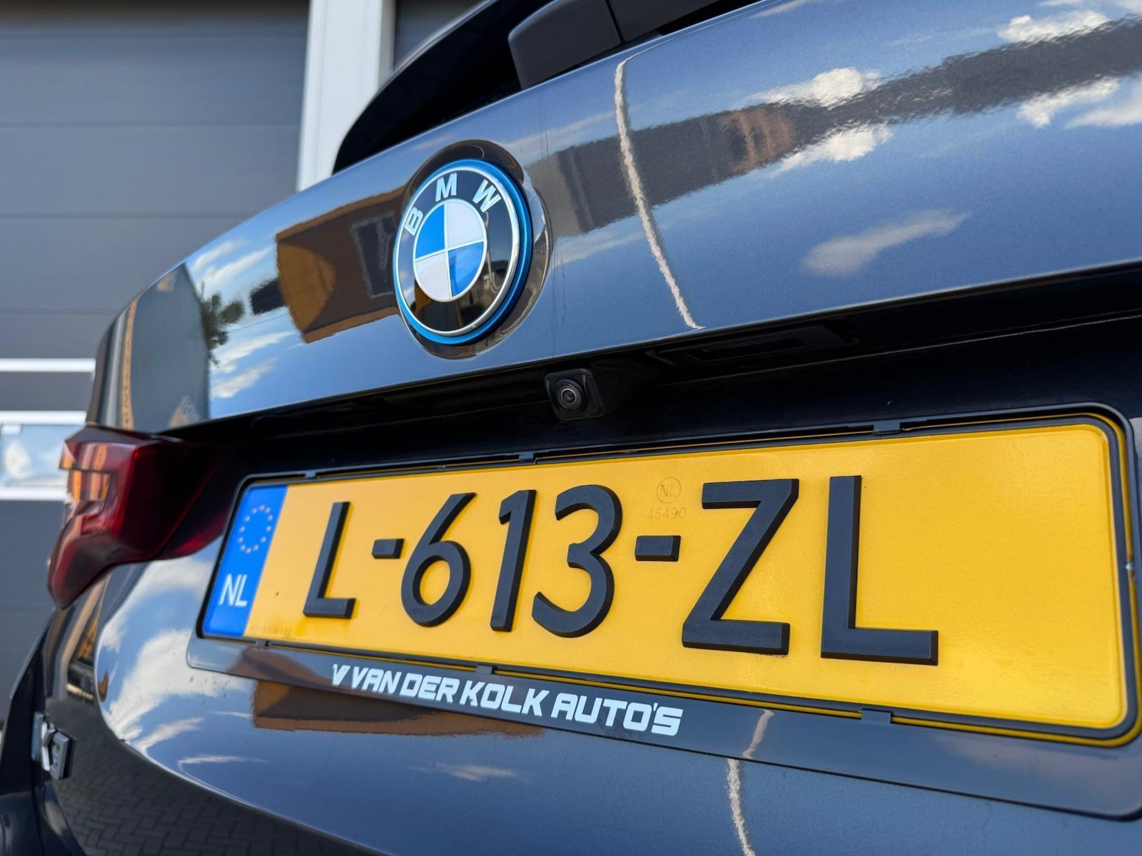 Foto van BMW Ix3