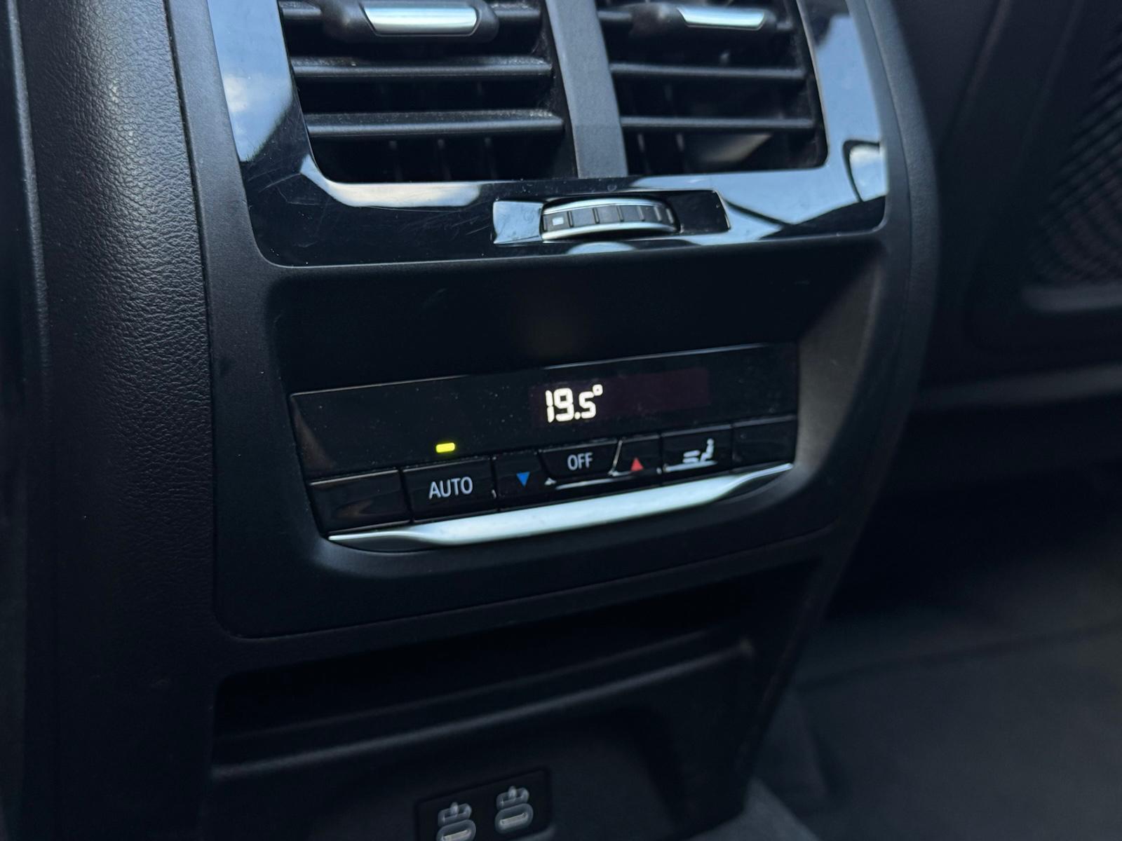 Foto van BMW Ix3
