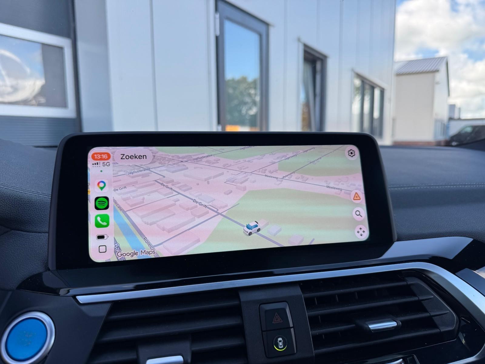 Foto van BMW Ix3