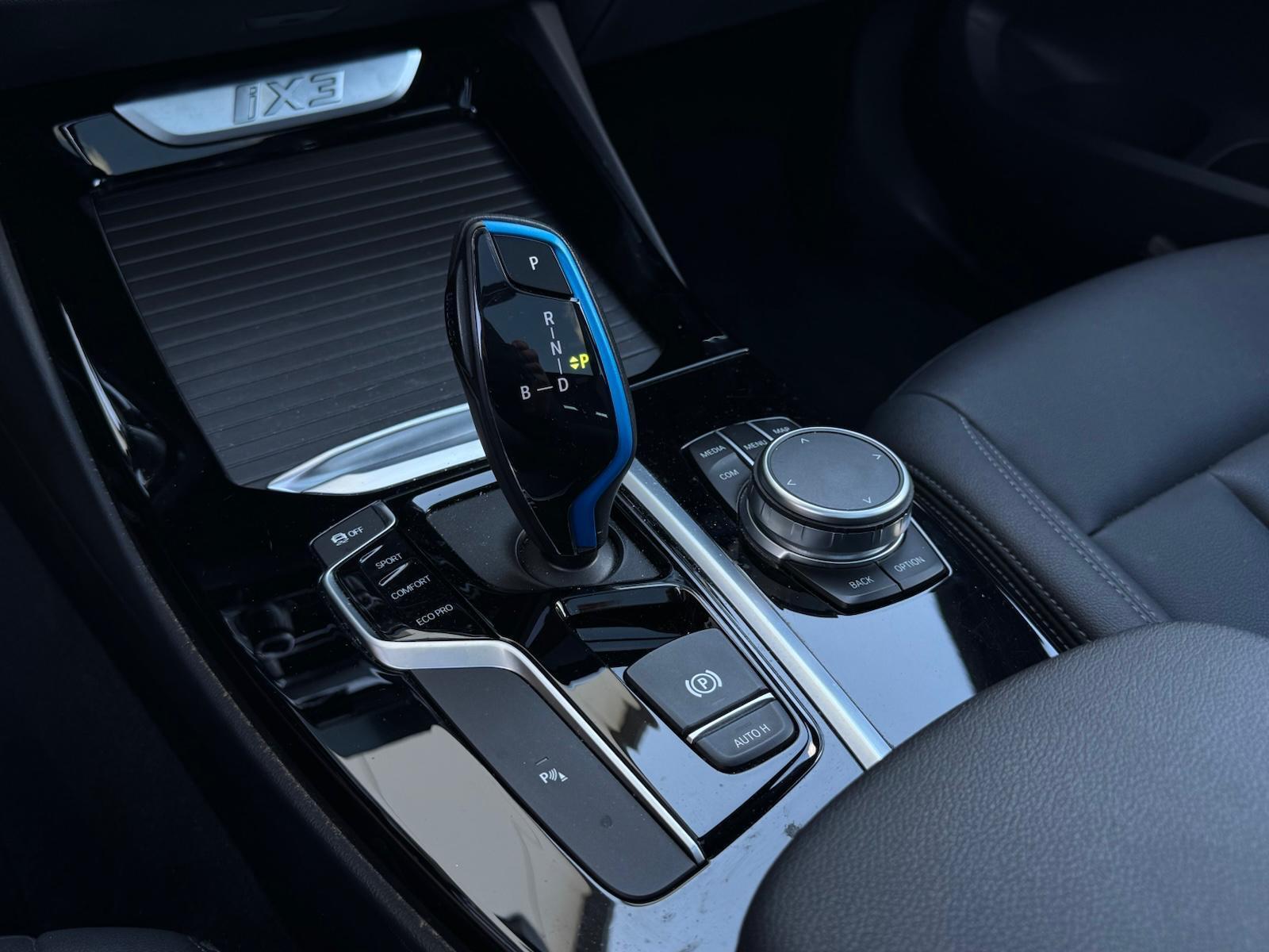 Foto van BMW Ix3