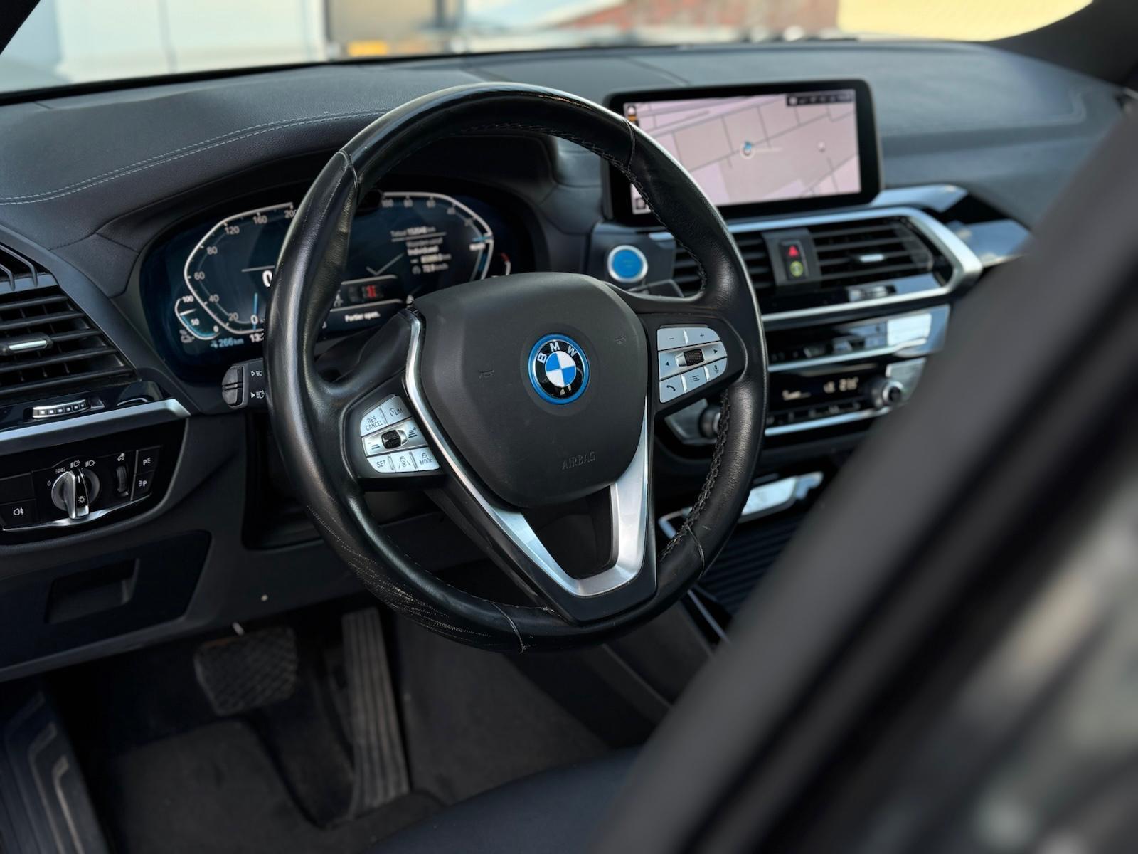 Foto van BMW Ix3
