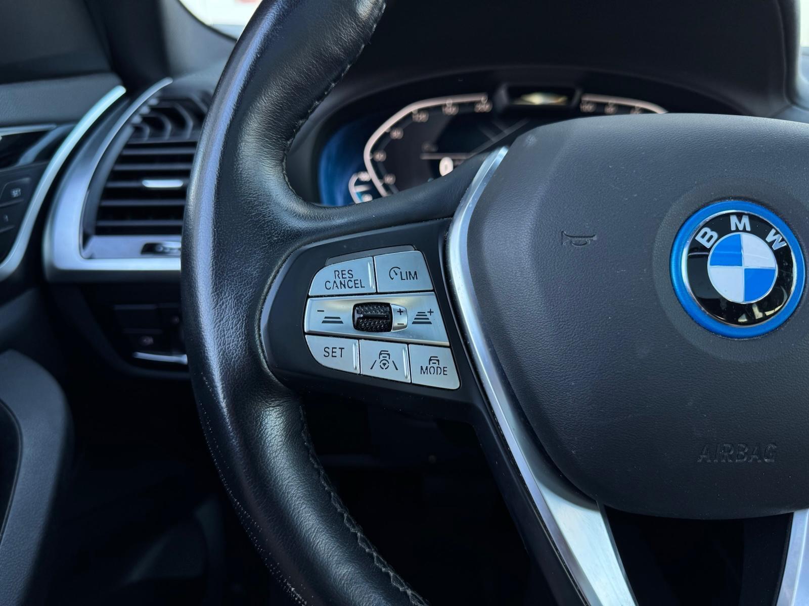 Foto van BMW Ix3