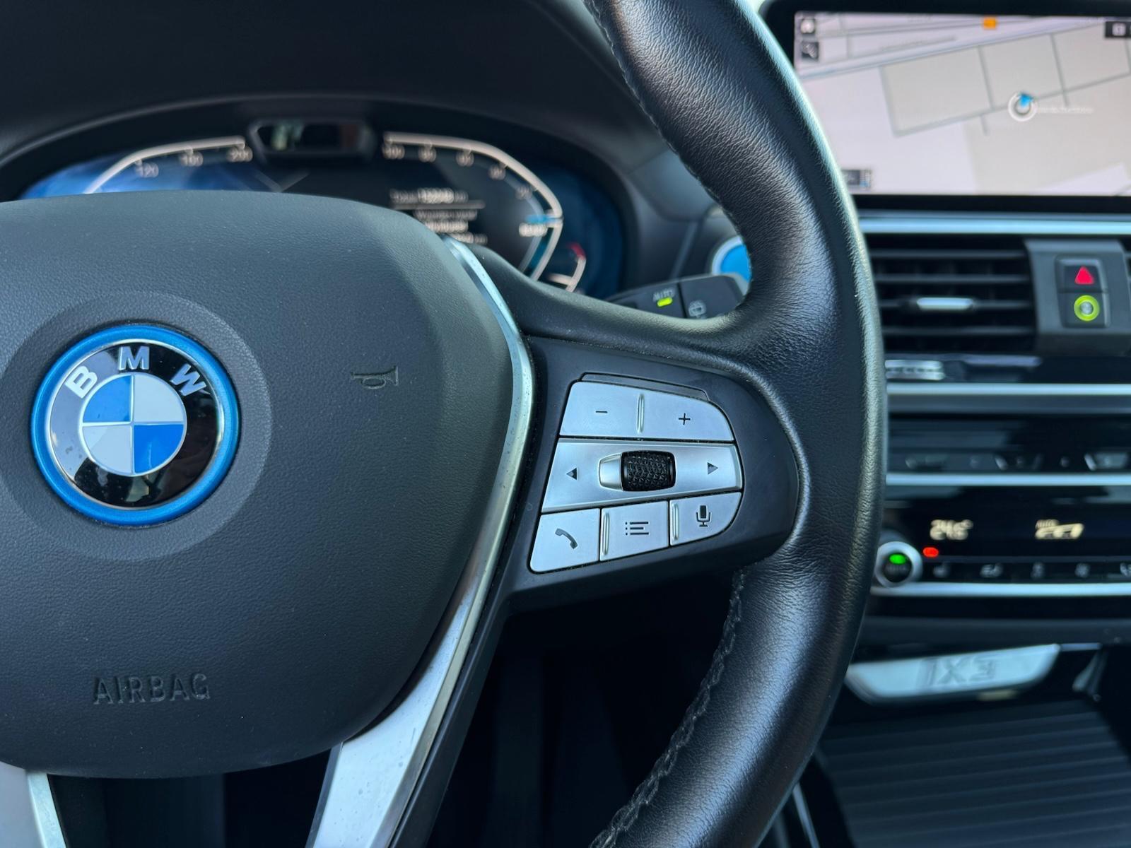 Foto van BMW Ix3