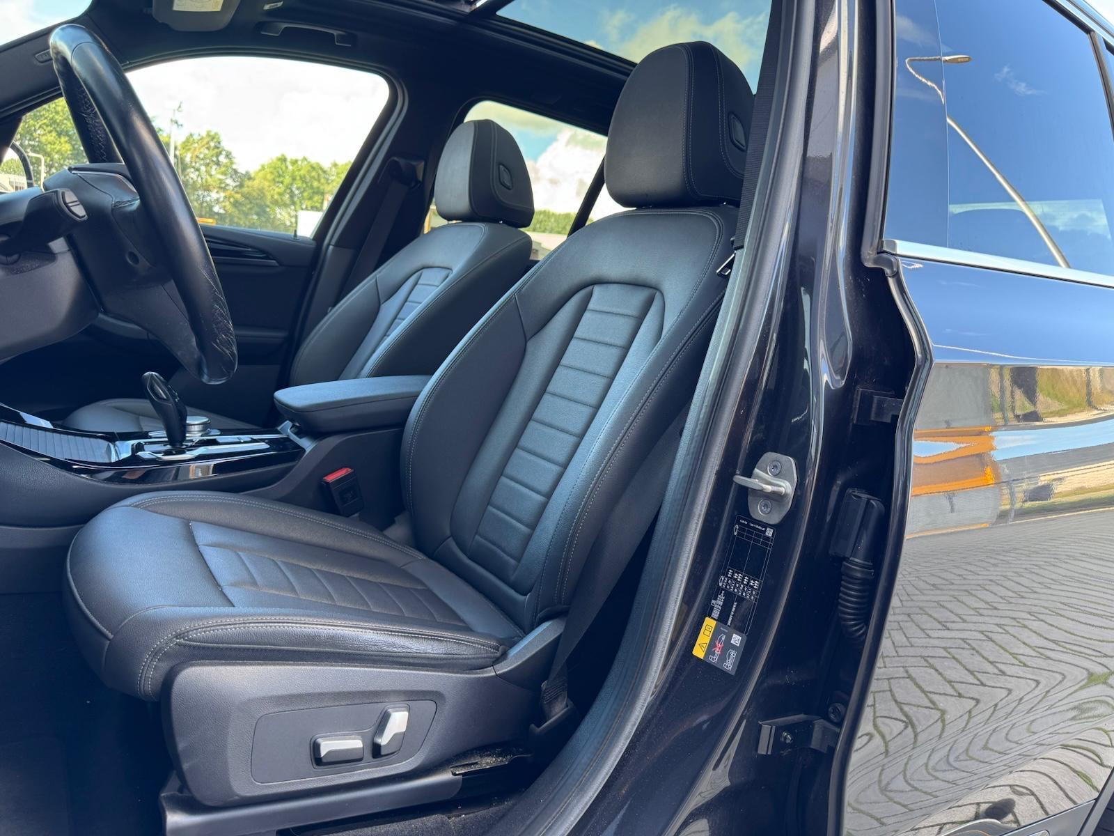 Foto van BMW Ix3