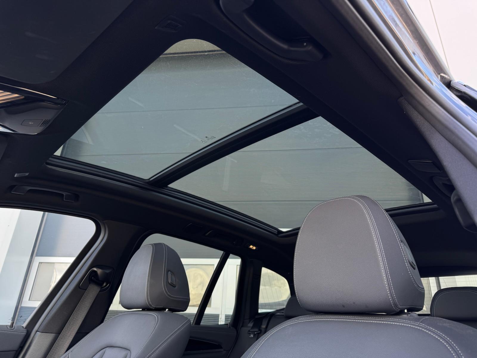 Foto van BMW Ix3