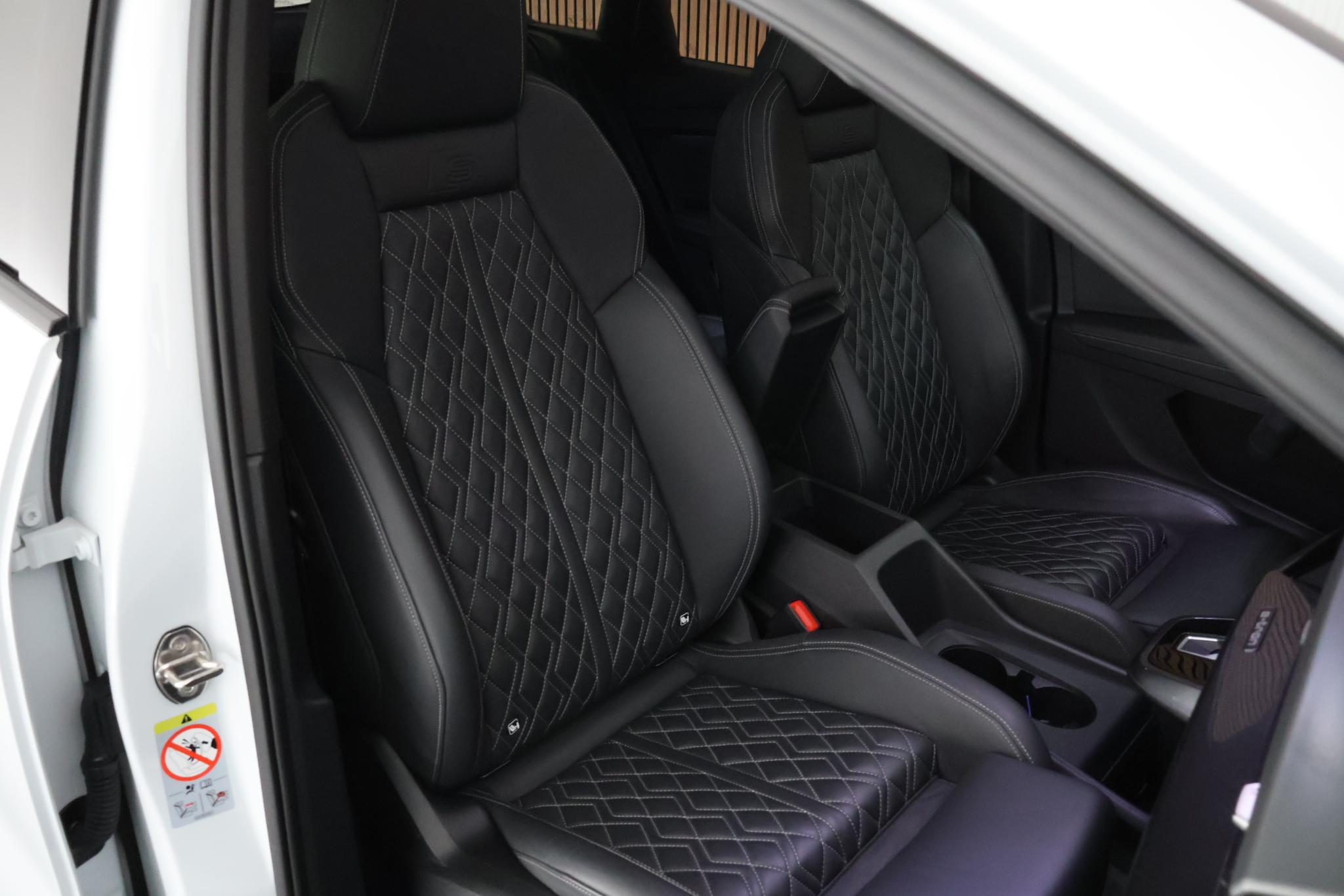 Foto van Audi Q4 40 E-tron