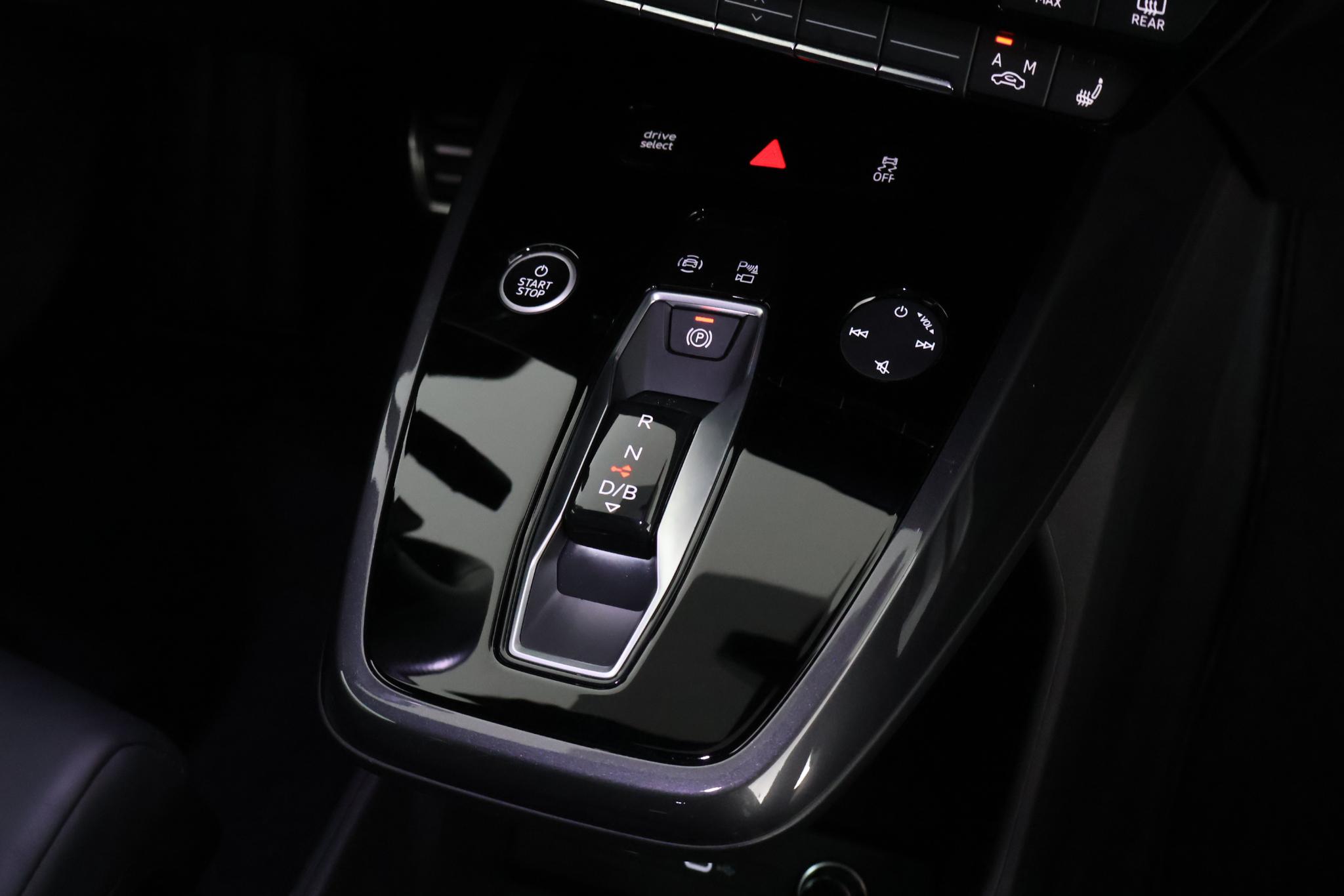 Foto van Audi Q4 40 E-tron