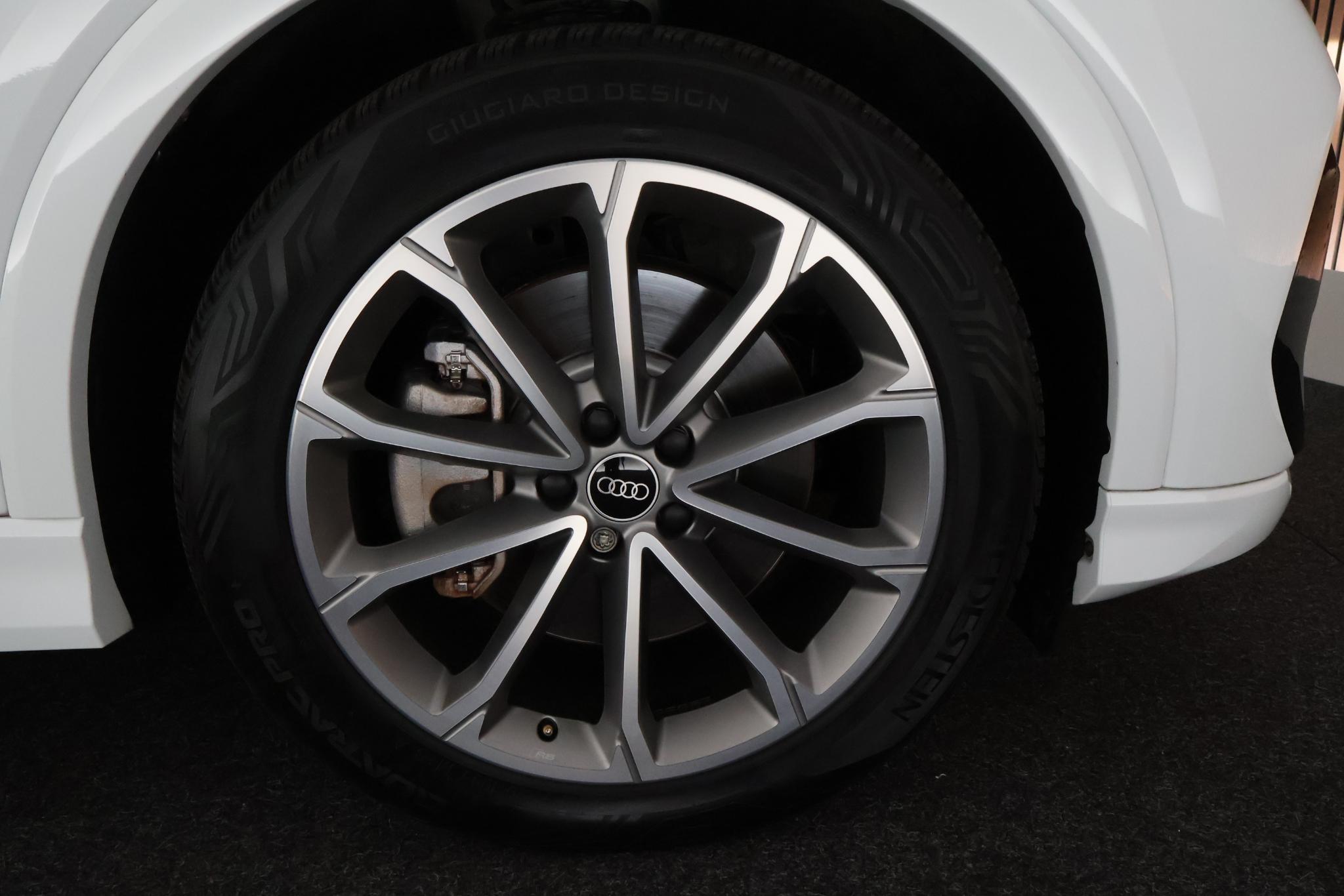 Foto van Audi Q4 40 E-tron