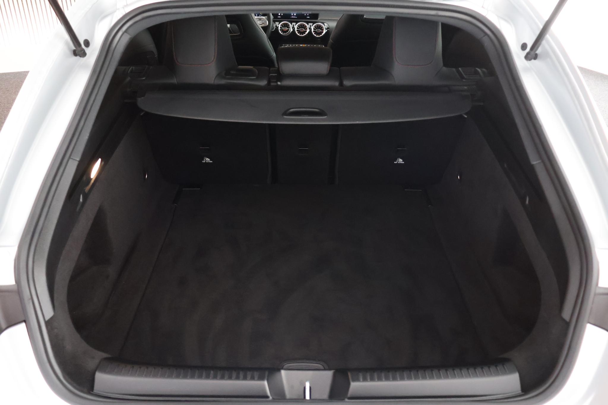 Foto van Mercedes-Benz Cla-klasse Shooting Brake