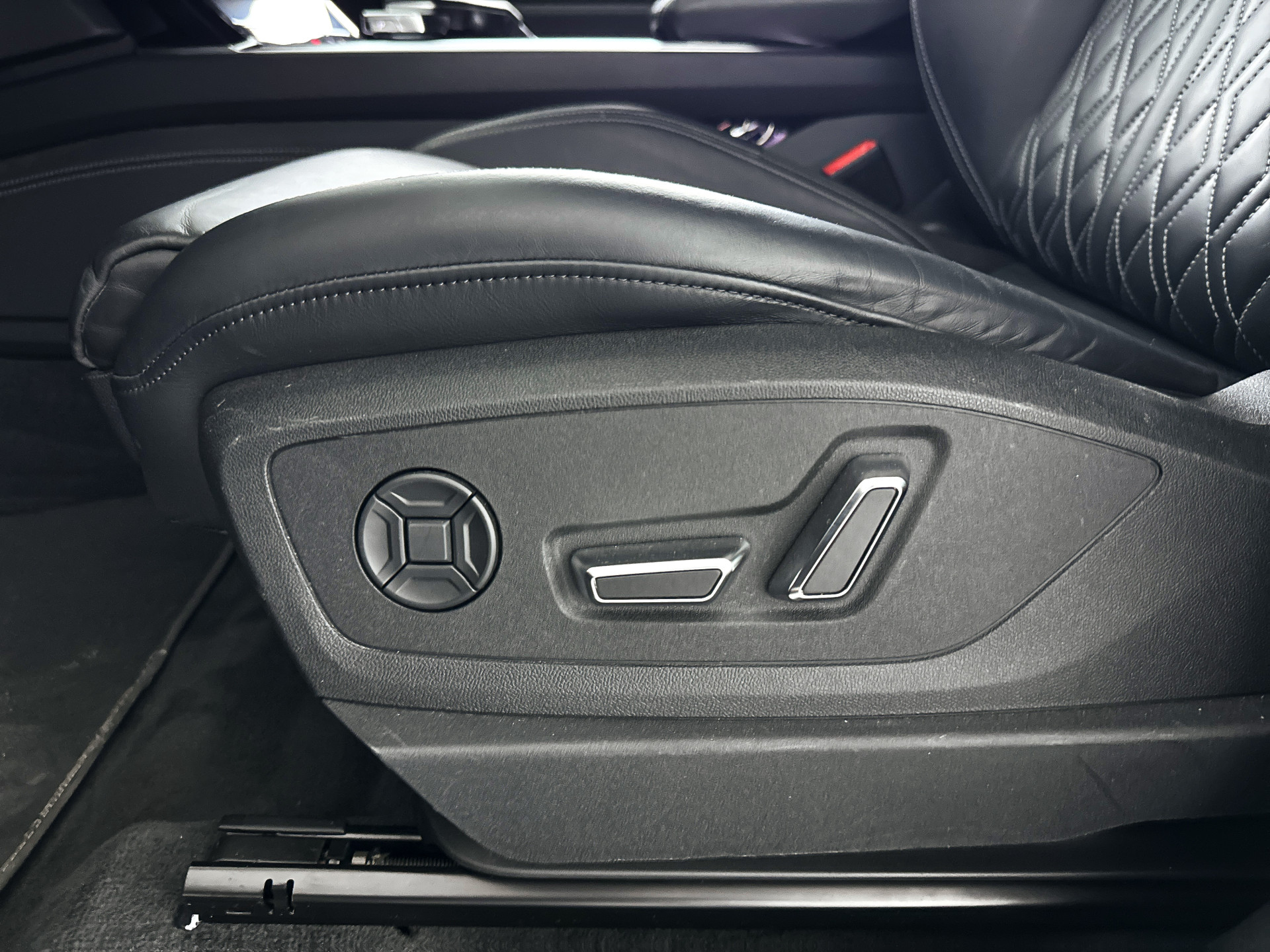 Foto van Audi E-tron 55