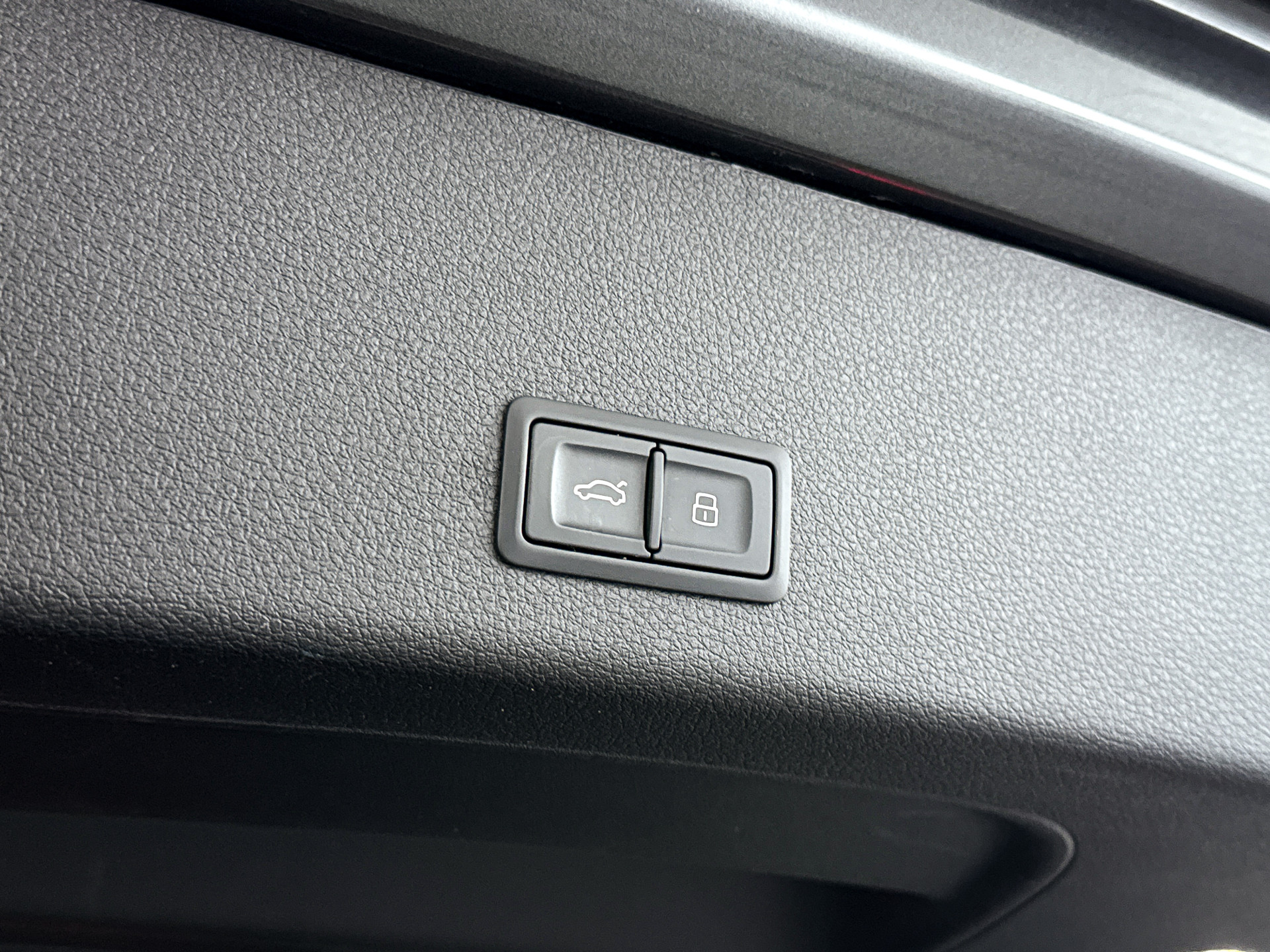 Foto van Audi E-tron 55