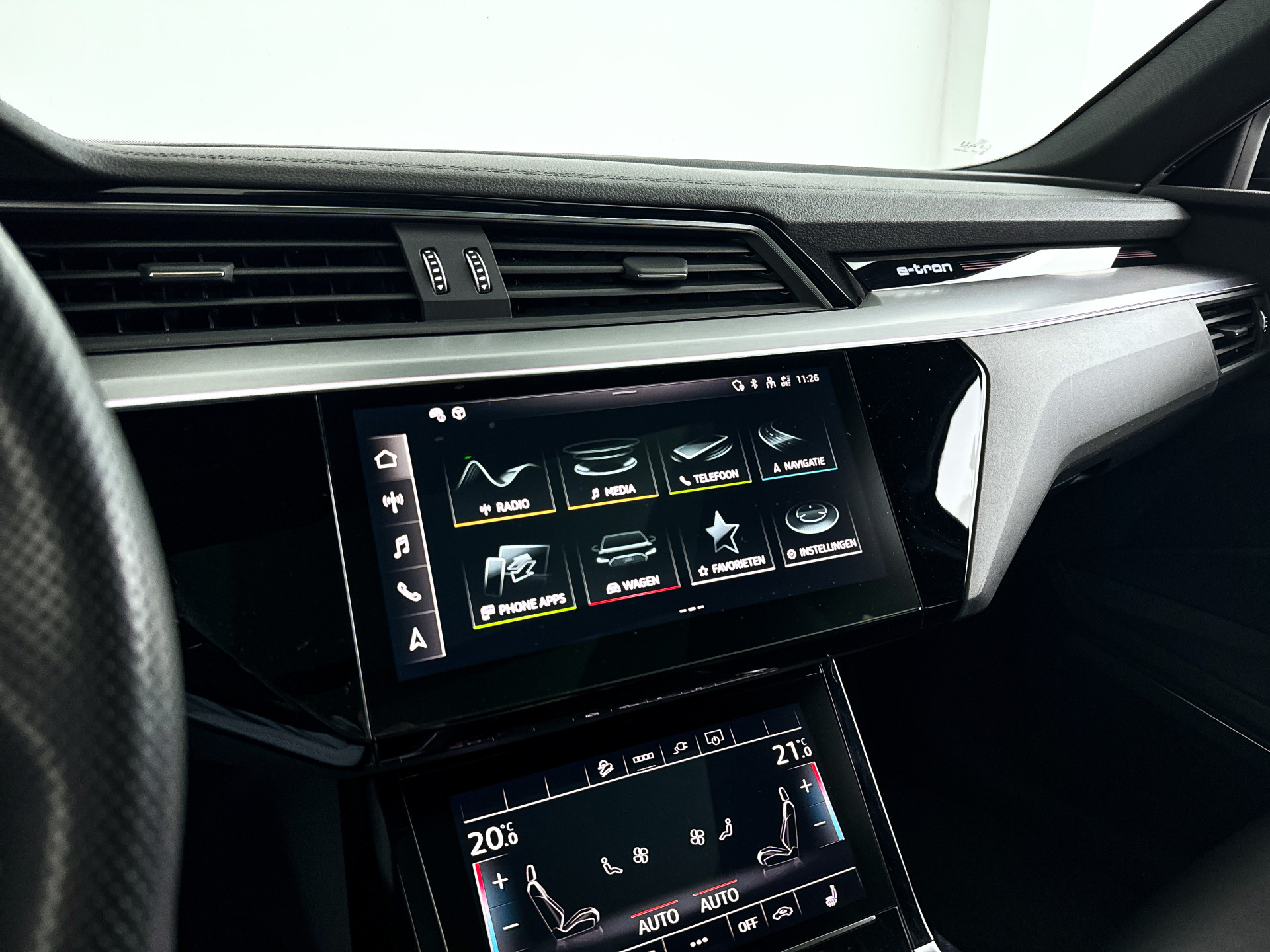 Foto van Audi E-tron 55