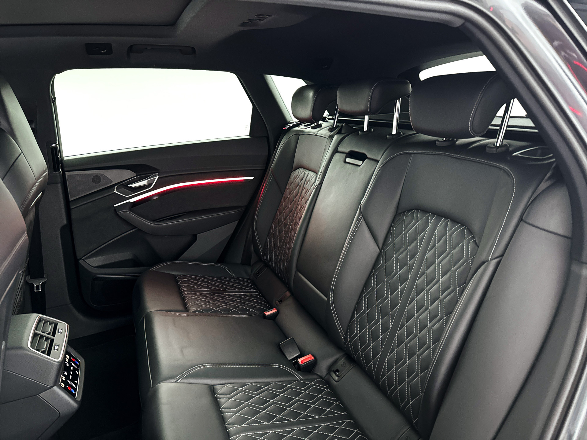 Foto van Audi E-tron 55
