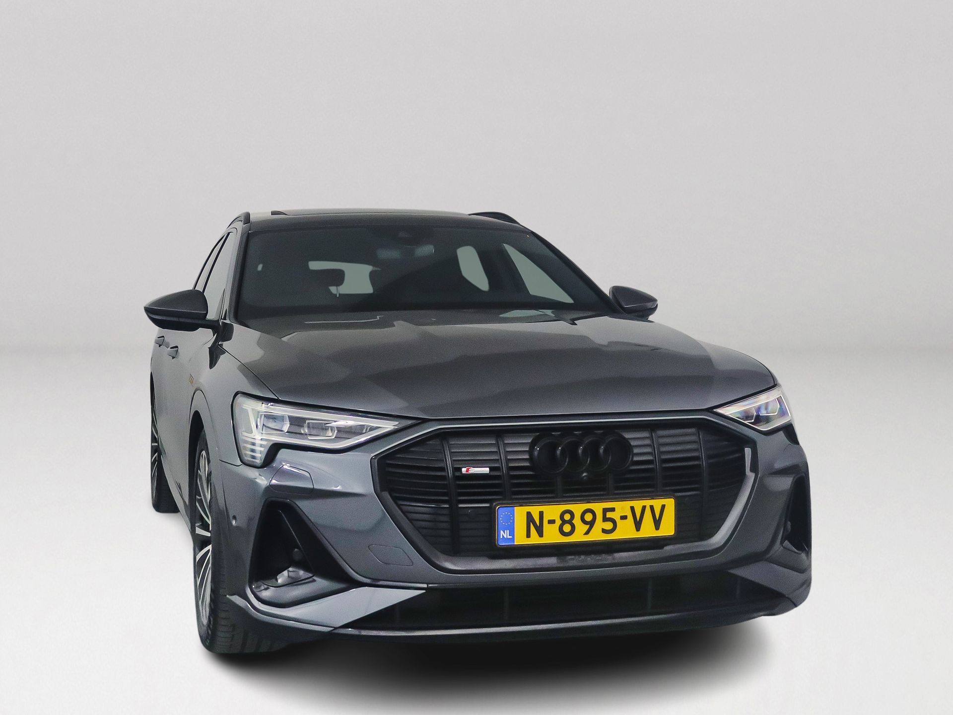 Foto van Audi E-tron 55