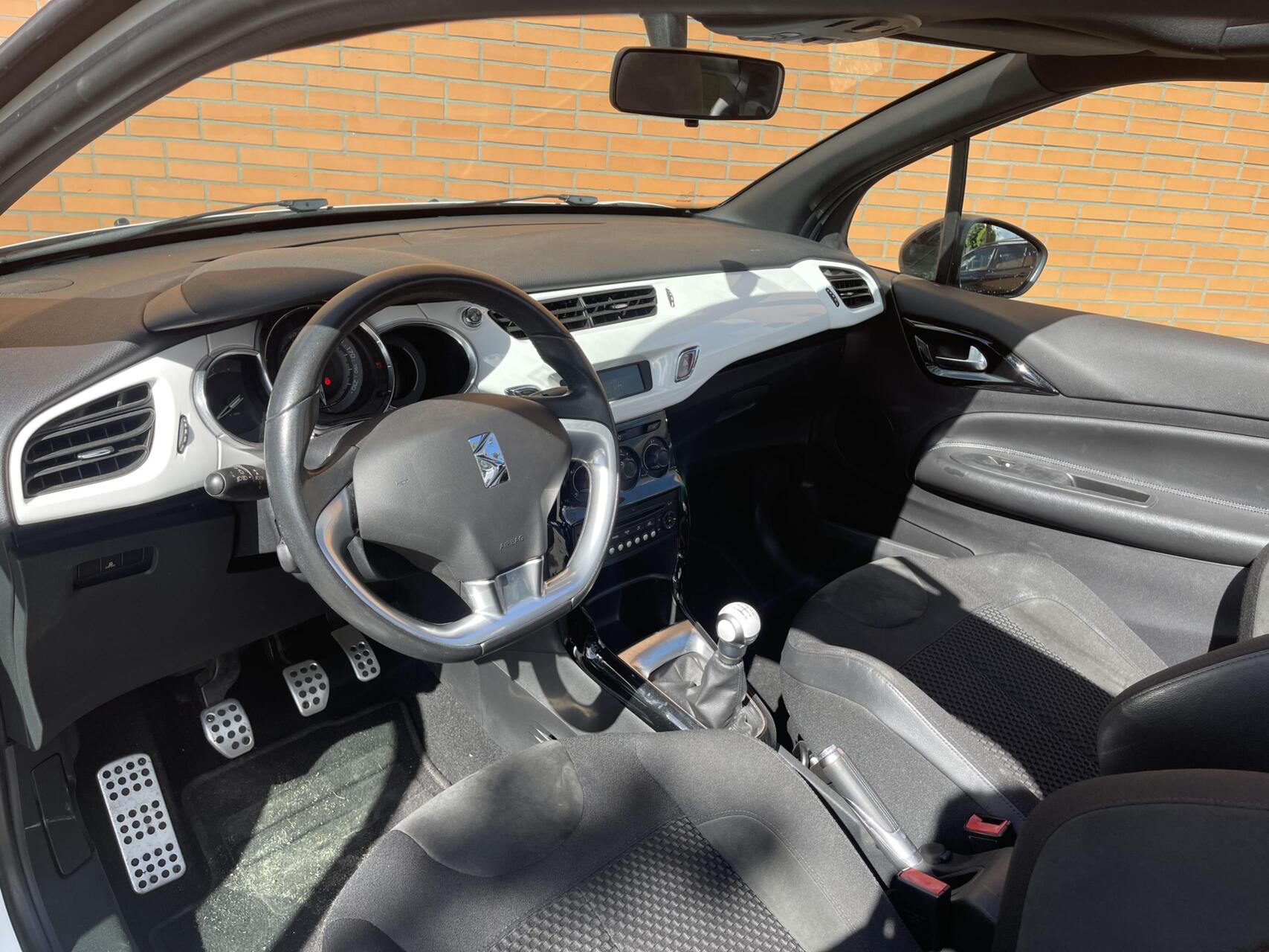 Foto van Citroen Ds3 Cabrio