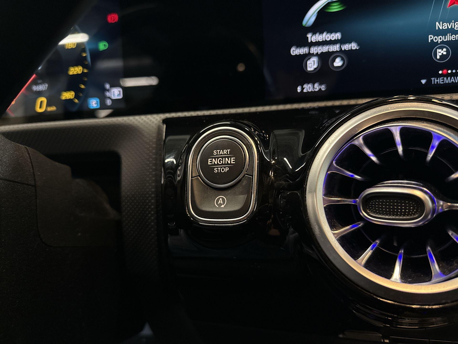 Foto van Mercedes-Benz A 200