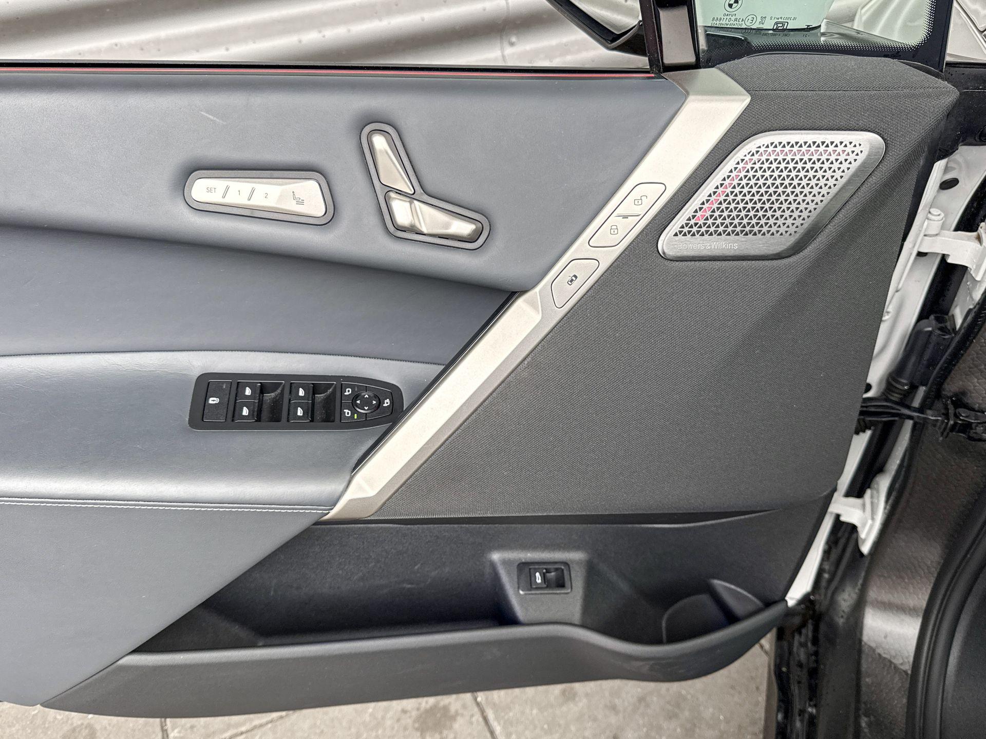 Foto van BMW Ix Xdrive40