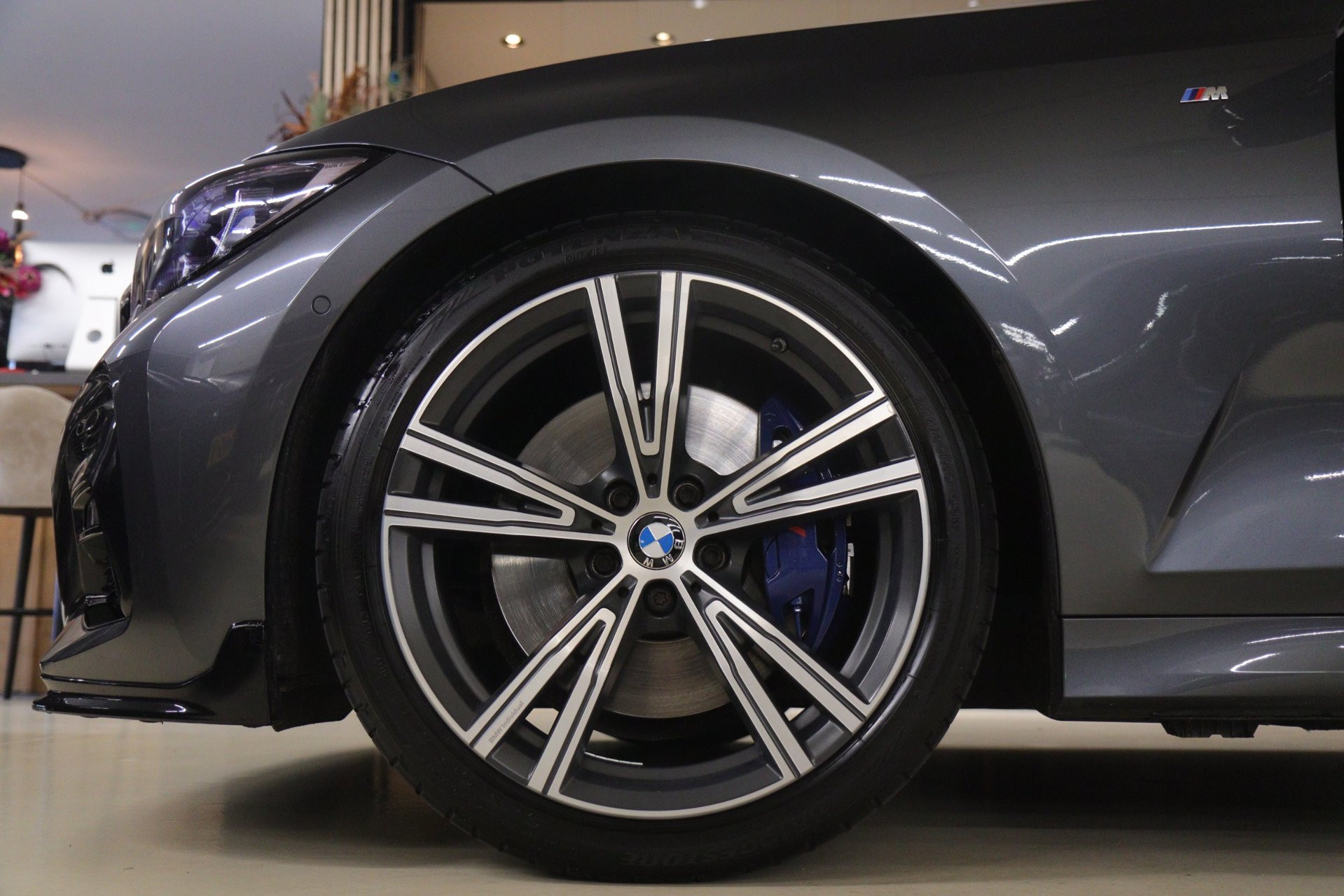 Foto van BMW 330i