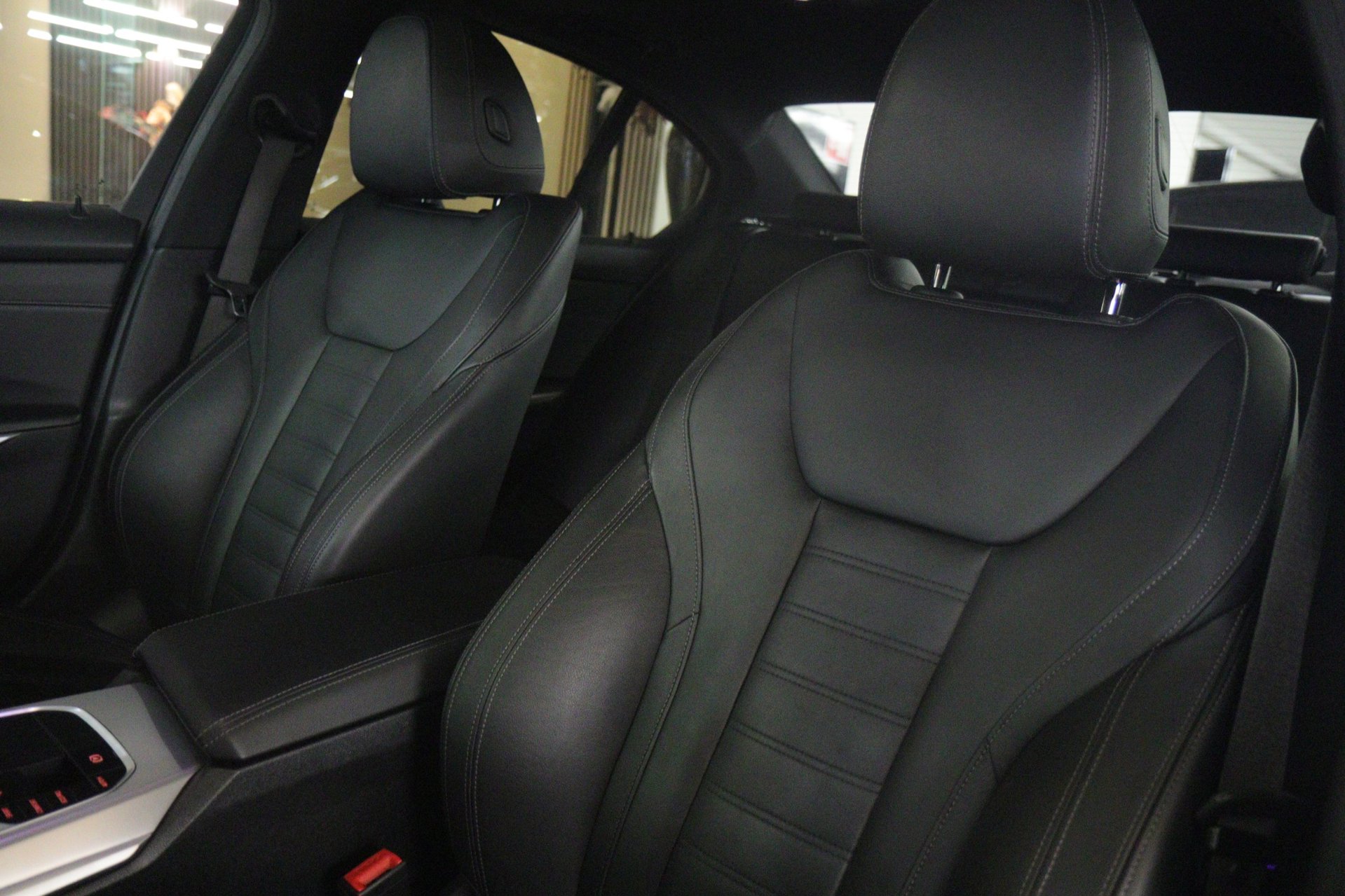 Foto van BMW 330i