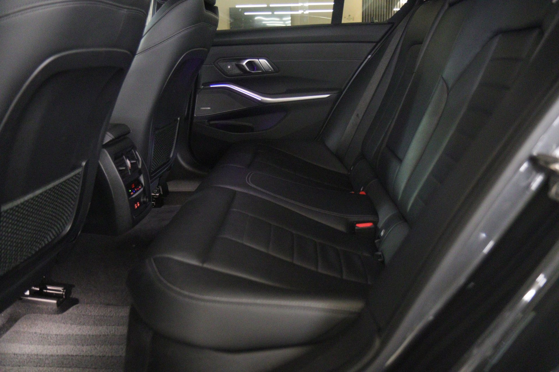 Foto van BMW 330i