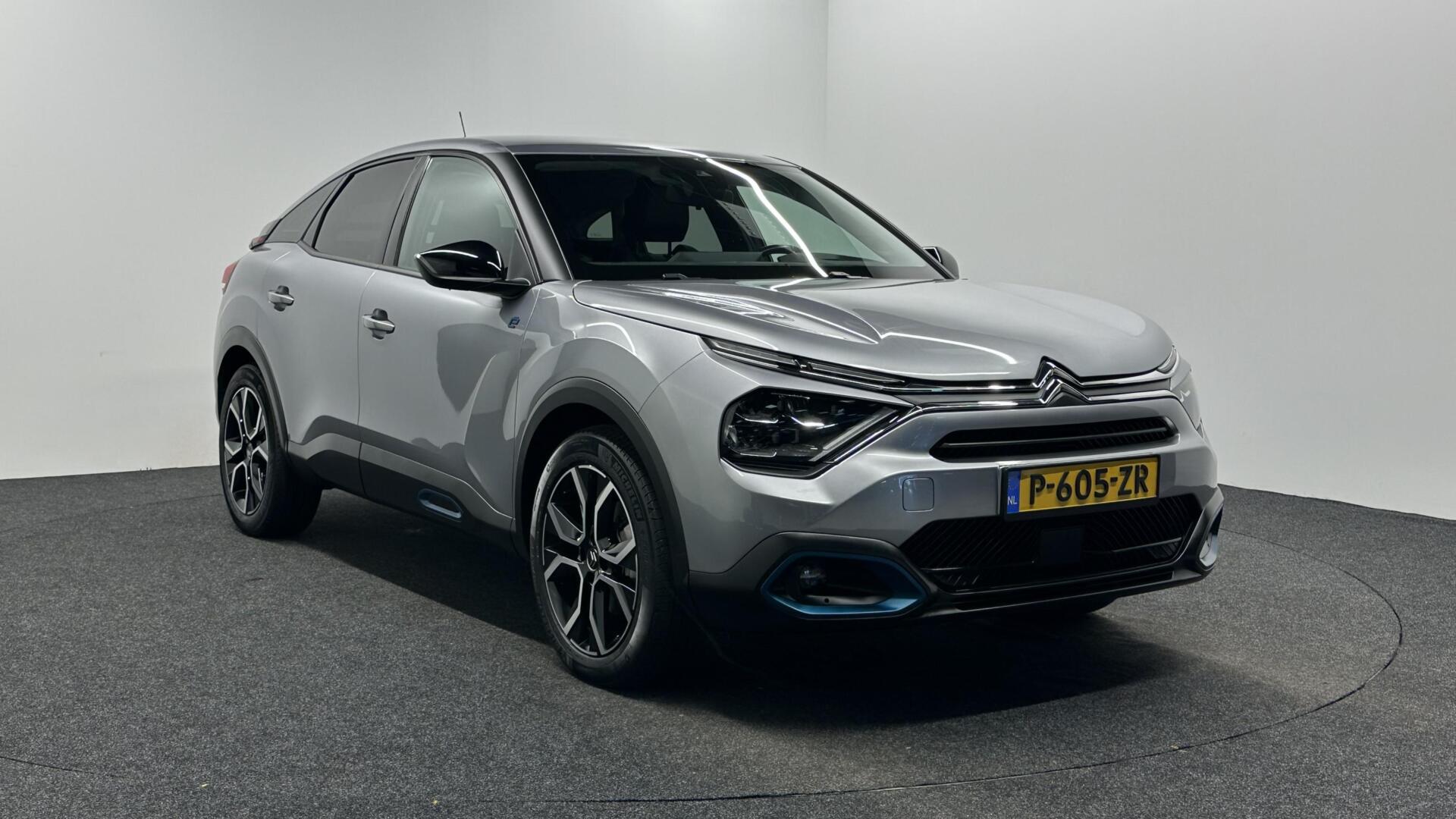Foto van Citroen E-c4