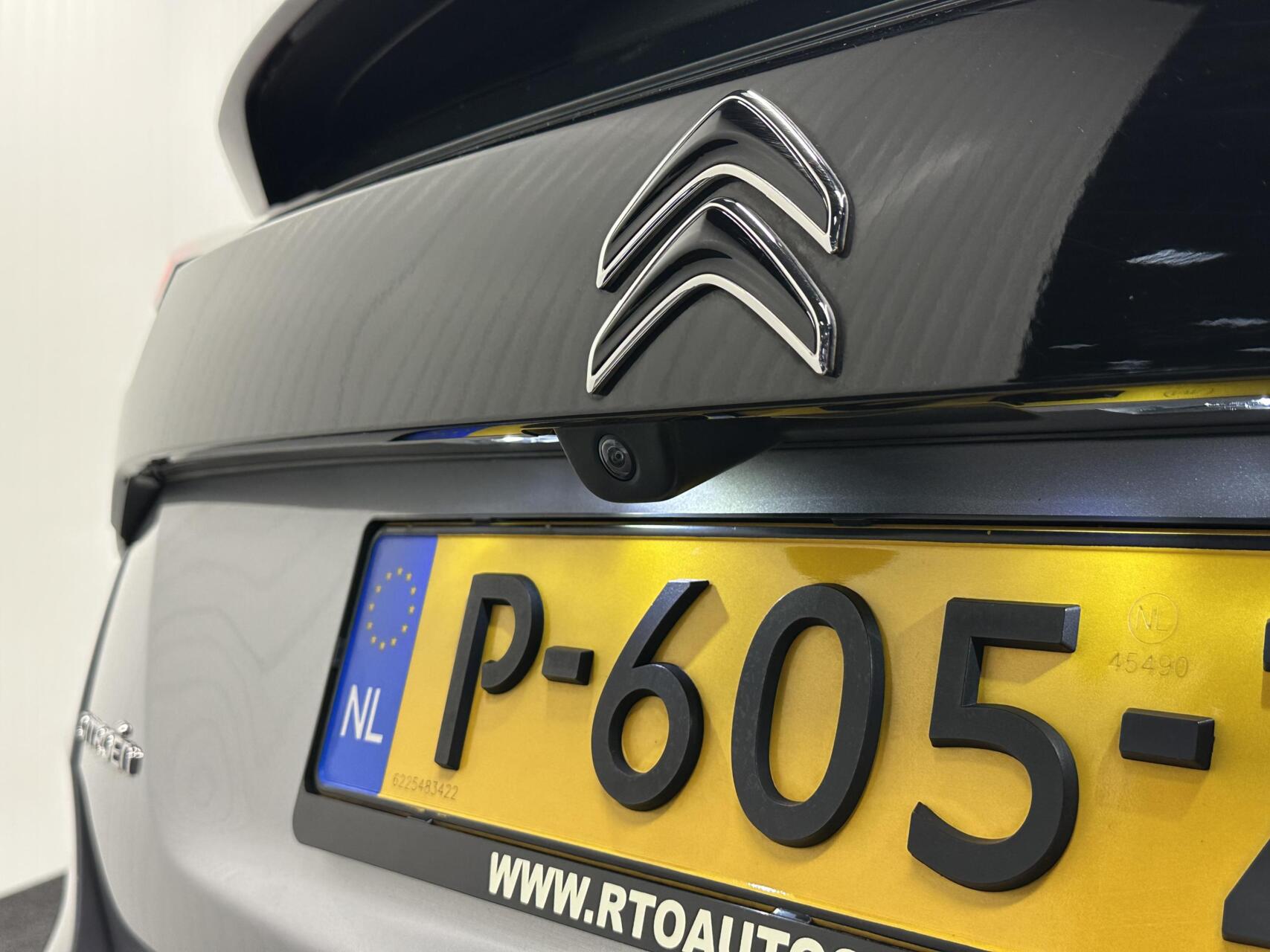 Foto van Citroen E-c4