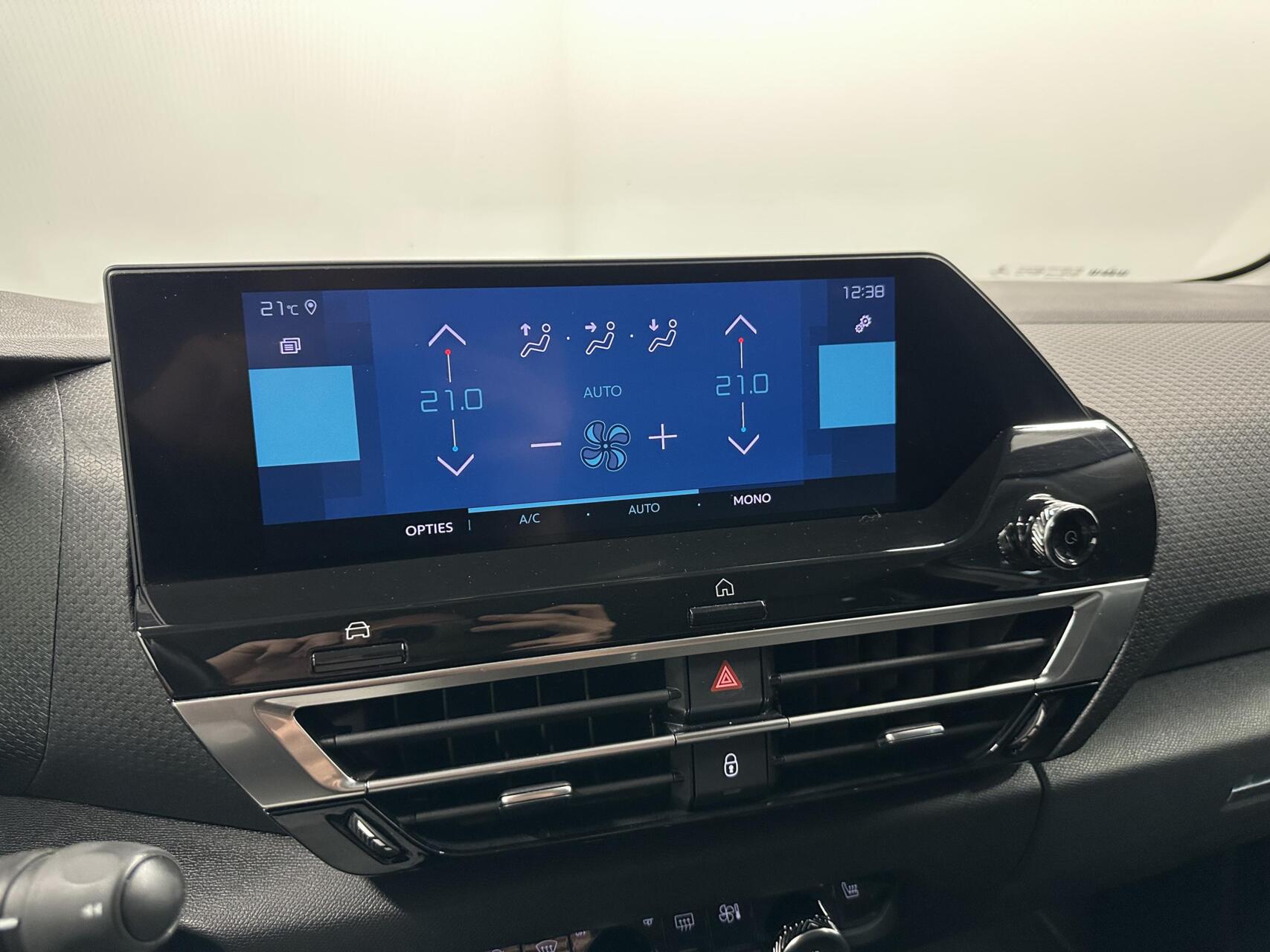 Foto van Citroen E-c4