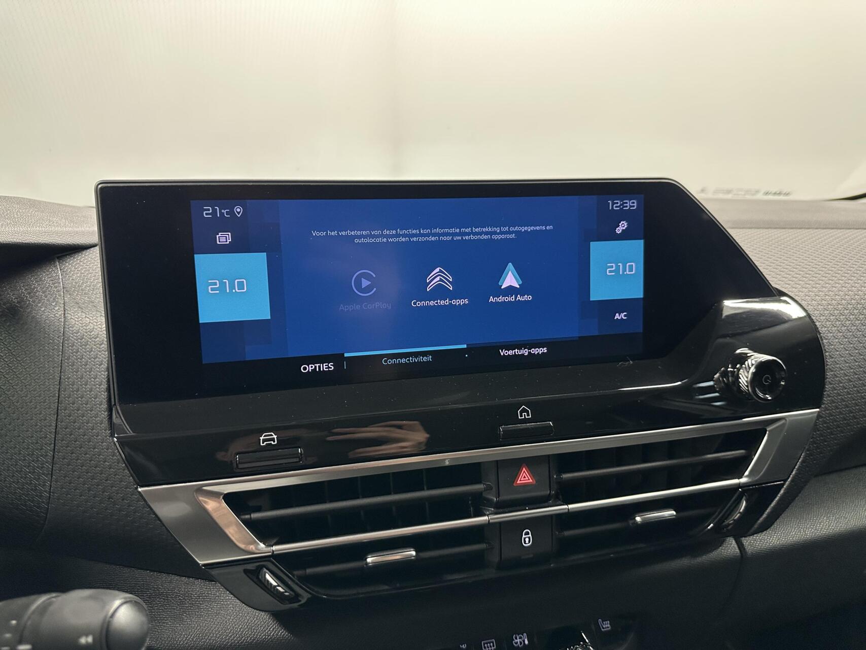 Foto van Citroen E-c4