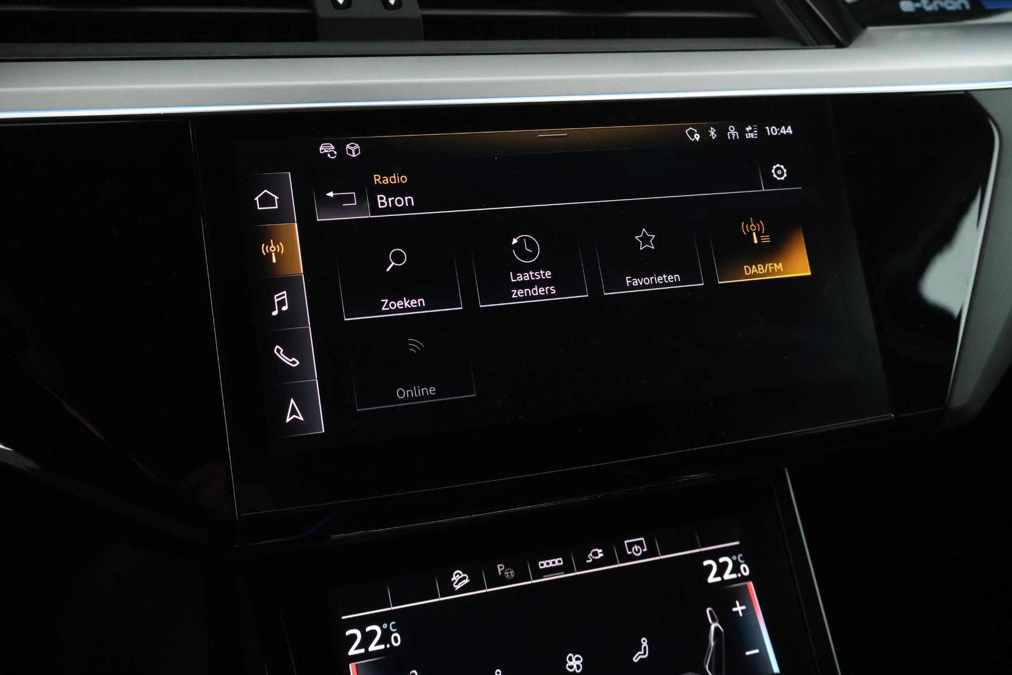 Foto van Audi E-tron 55