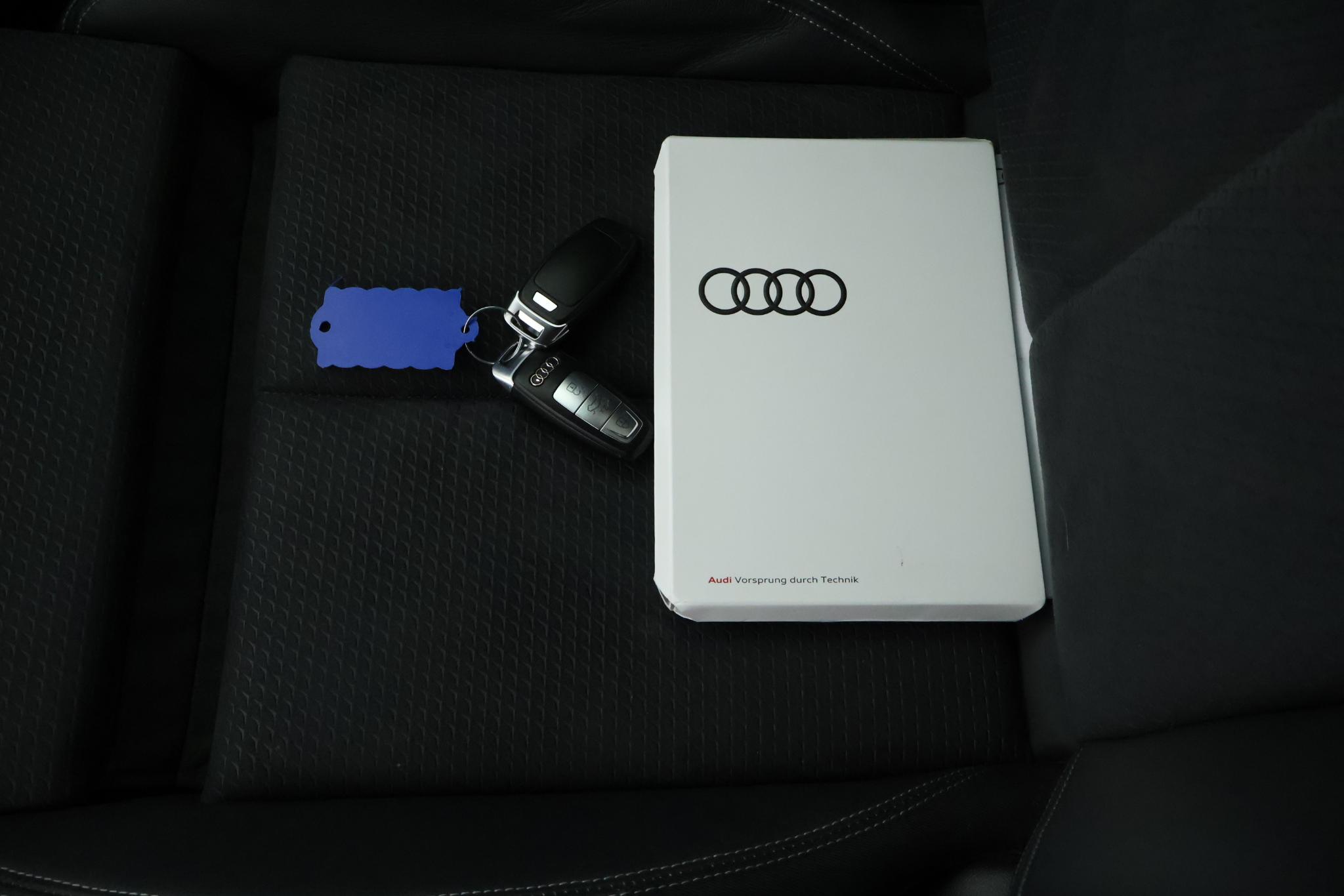 Foto van Audi E-tron 55