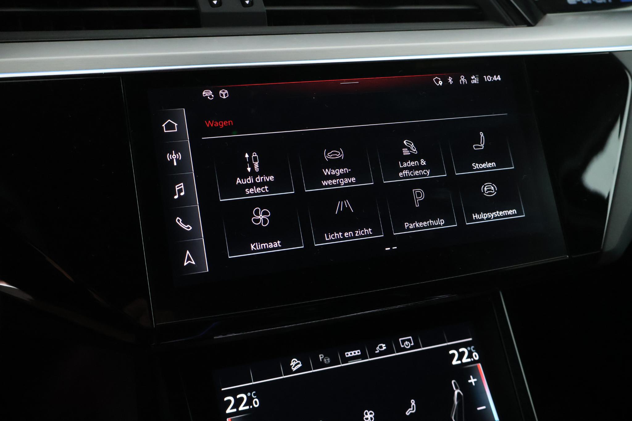 Foto van Audi E-tron 55