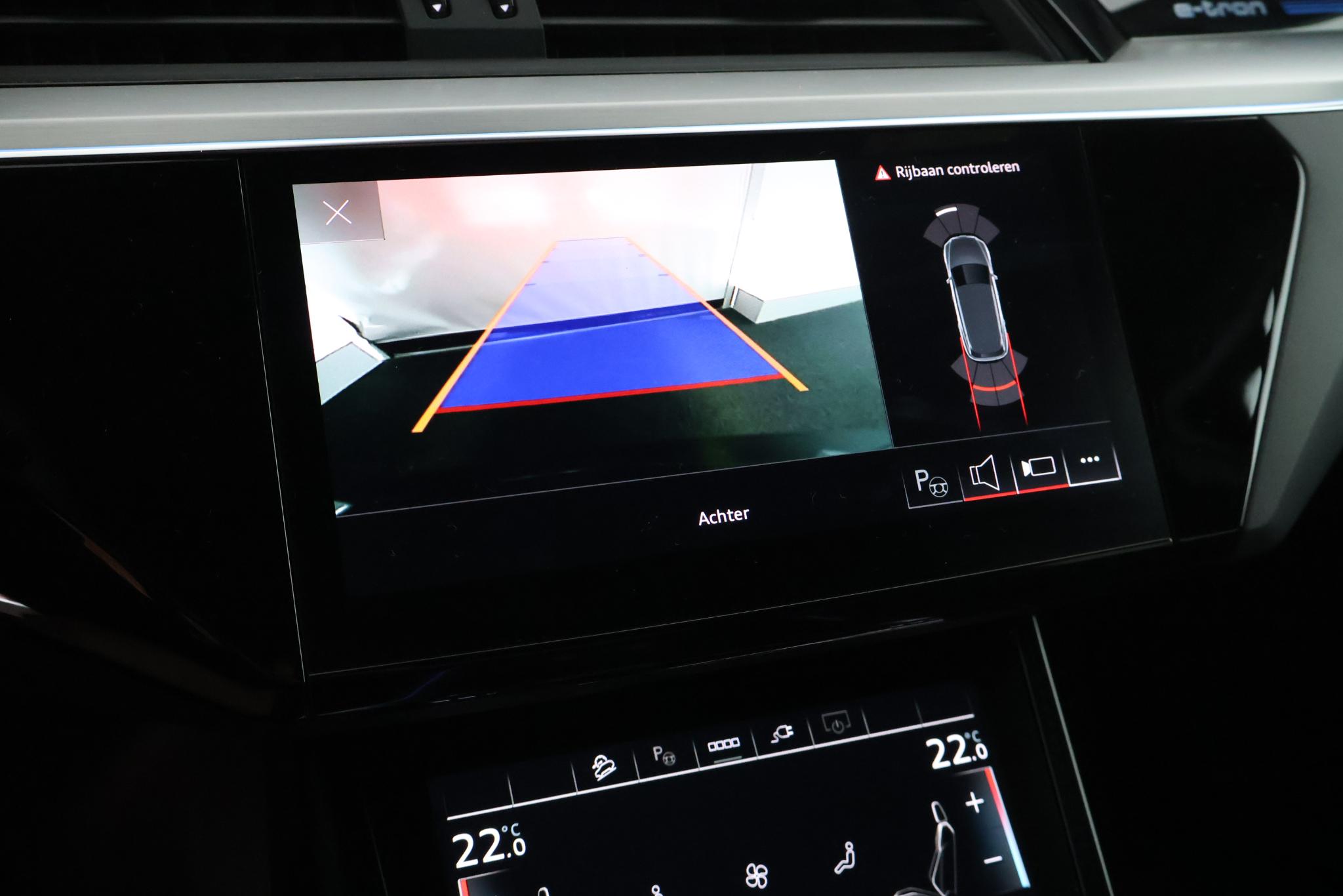 Foto van Audi E-tron 55